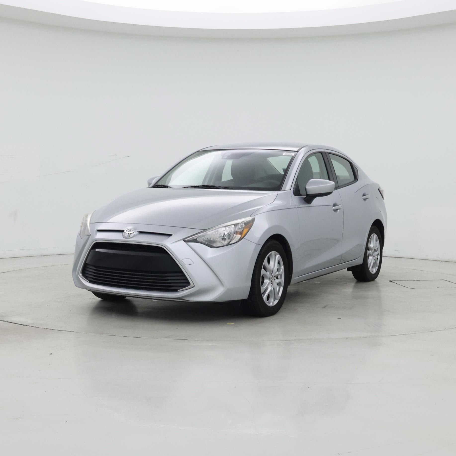 Thumbnail: 2018 Toyota Yaris iA - 4