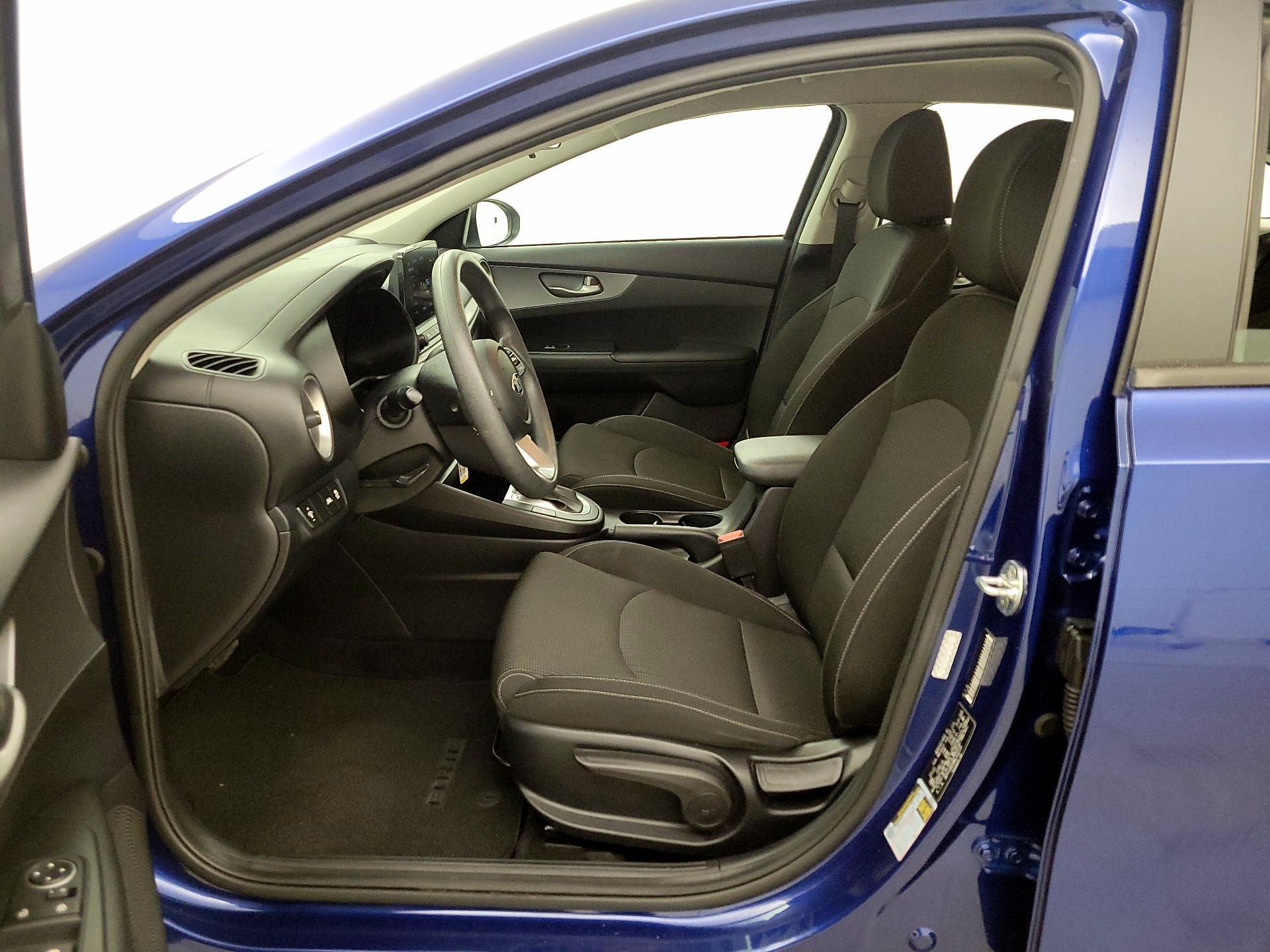 Thumbnail: 2021 Kia Forte - 11