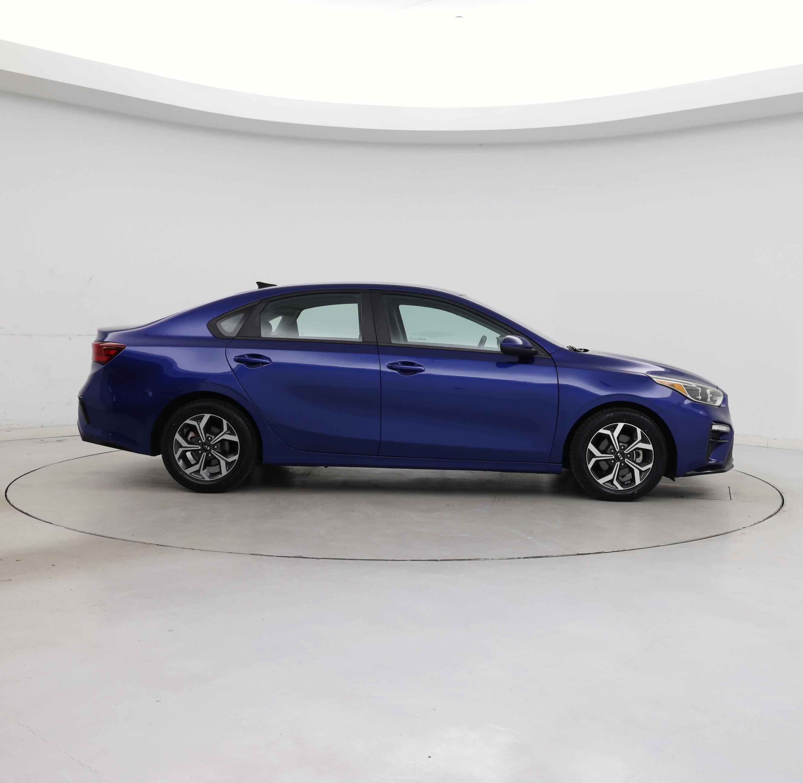 Thumbnail: 2021 Kia Forte - 7