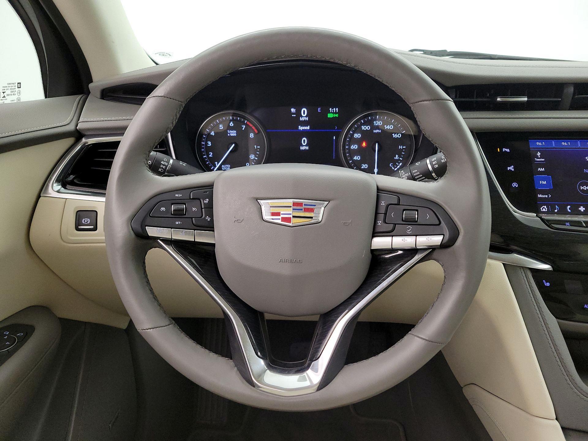 Thumbnail: 2020 Cadillac XT6 - 10