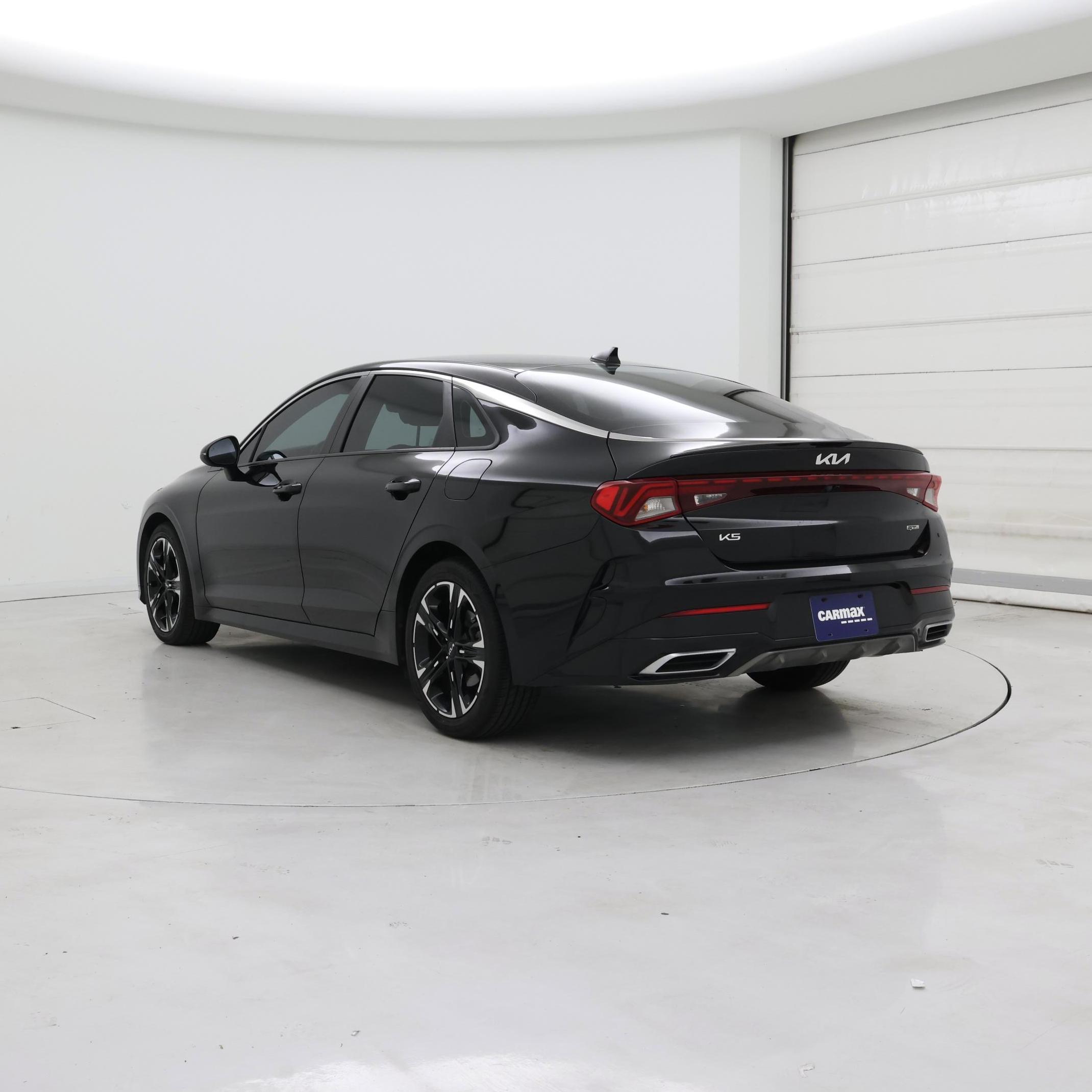 Thumbnail: 2023 Kia K5 - 2