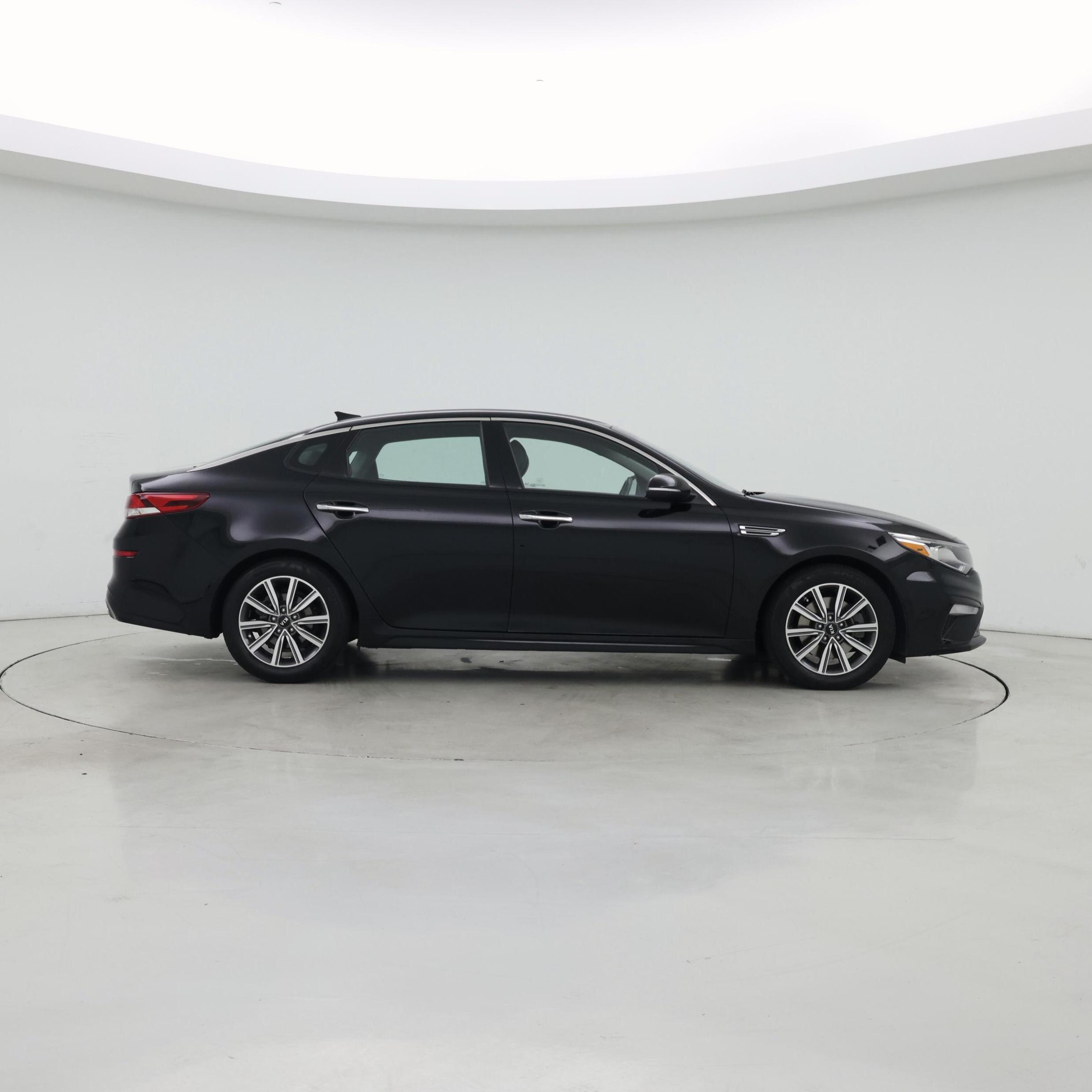 Thumbnail: 2019 Kia Optima - 7