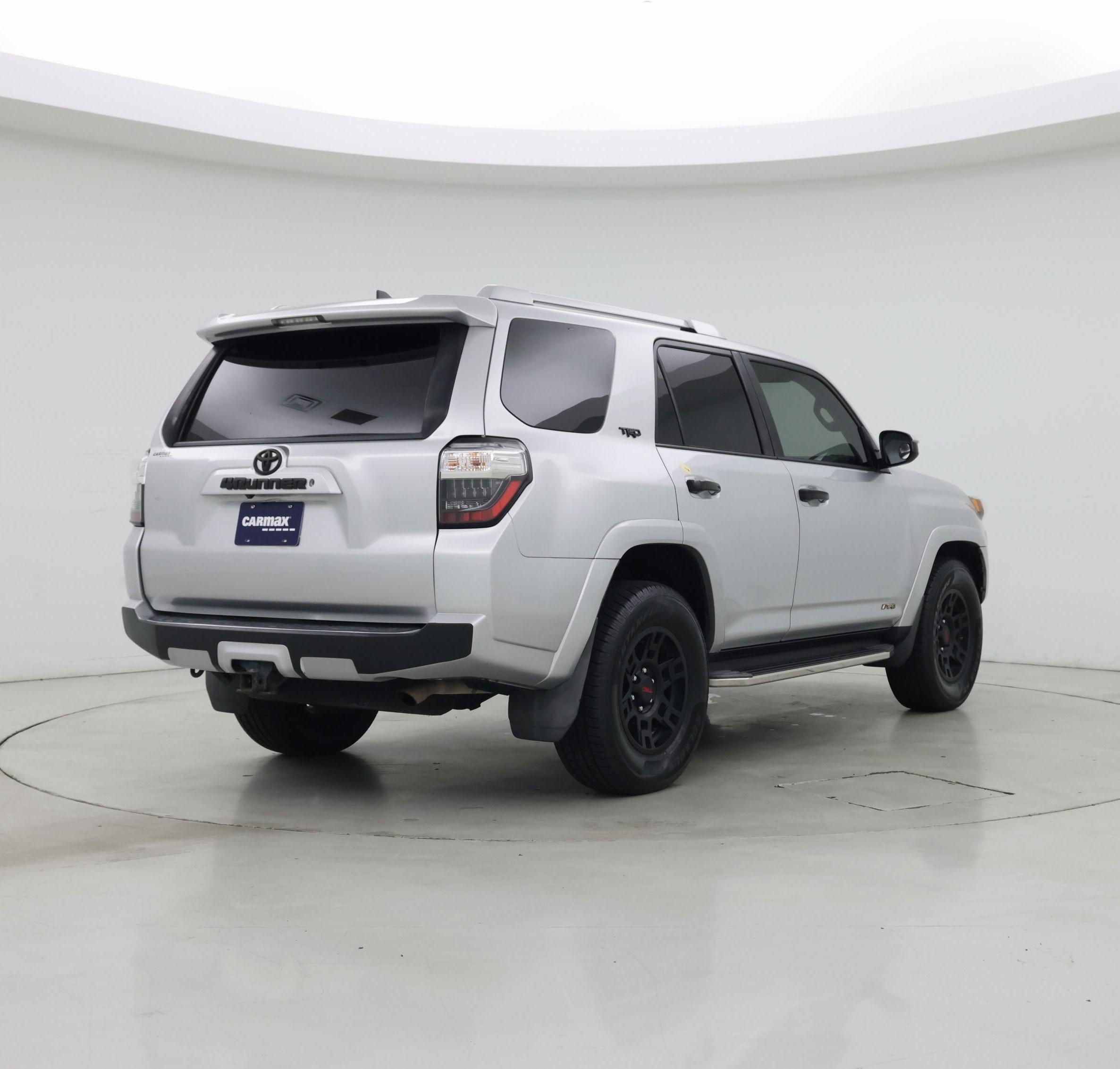 Thumbnail: 2018 Toyota 4Runner - 8