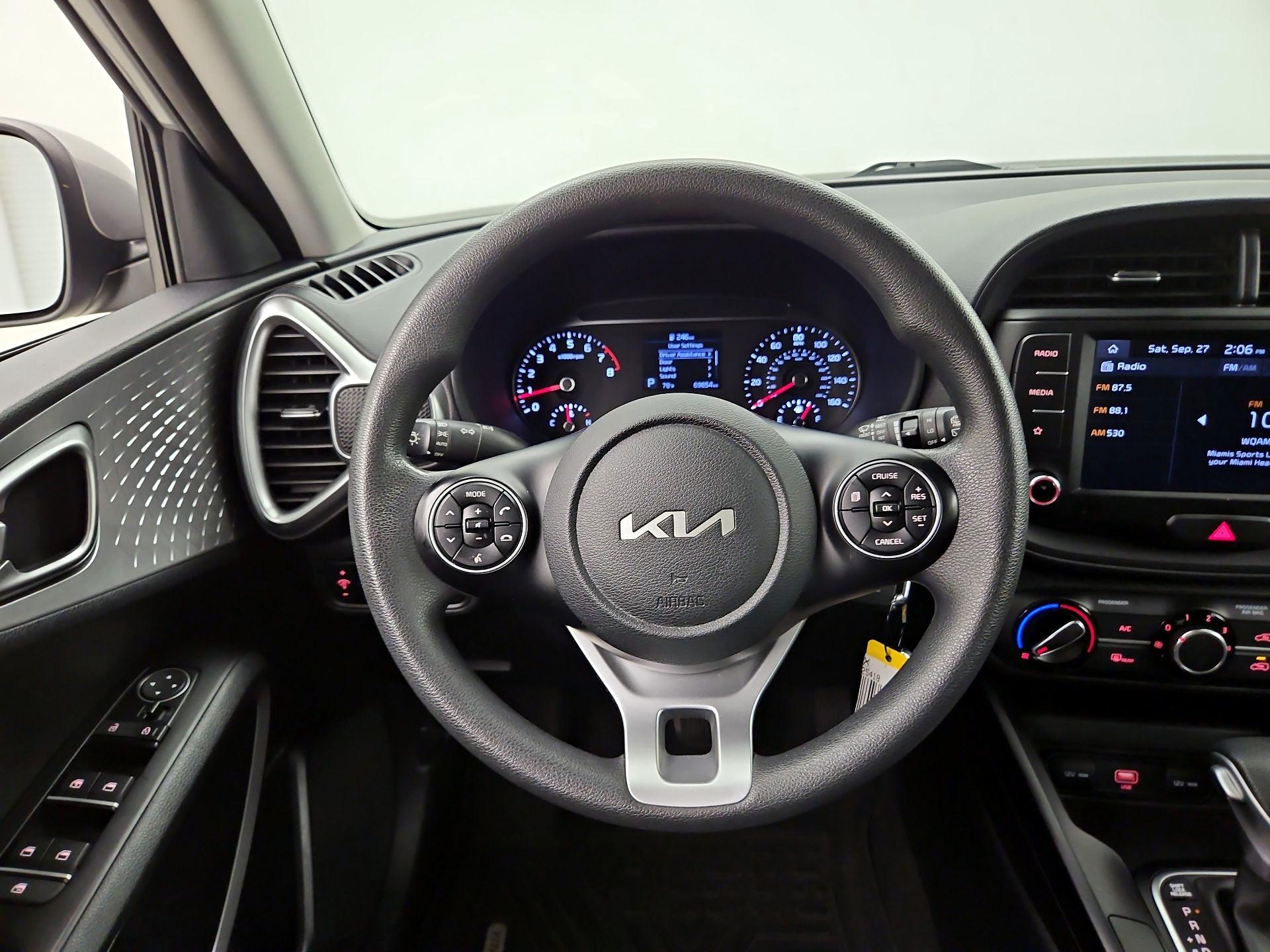 Thumbnail: 2022 Kia Soul - 10
