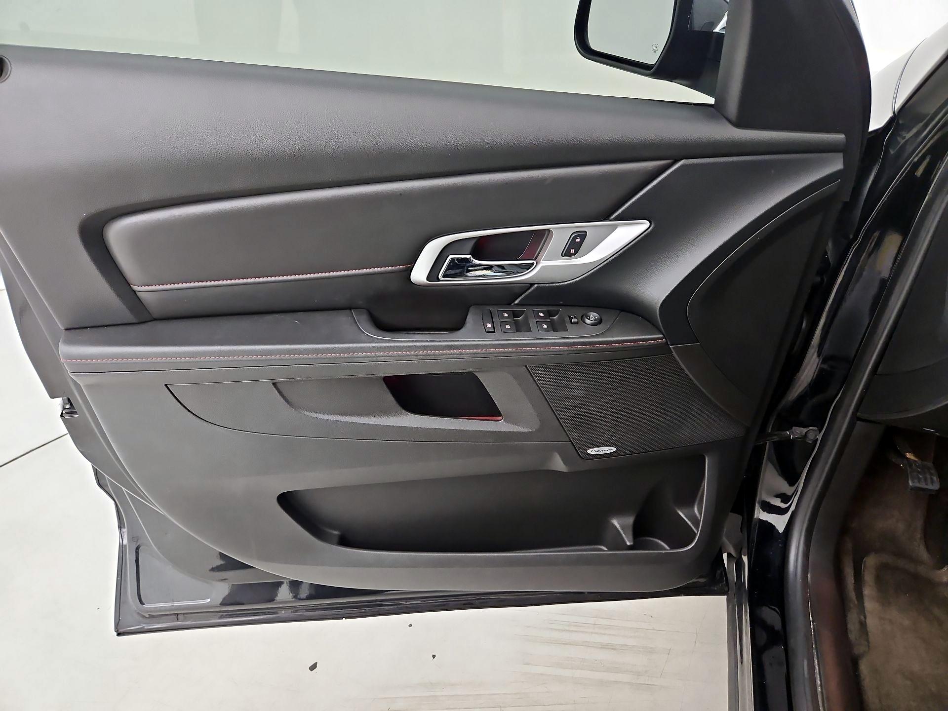 Thumbnail: 2015 GMC Terrain - 12