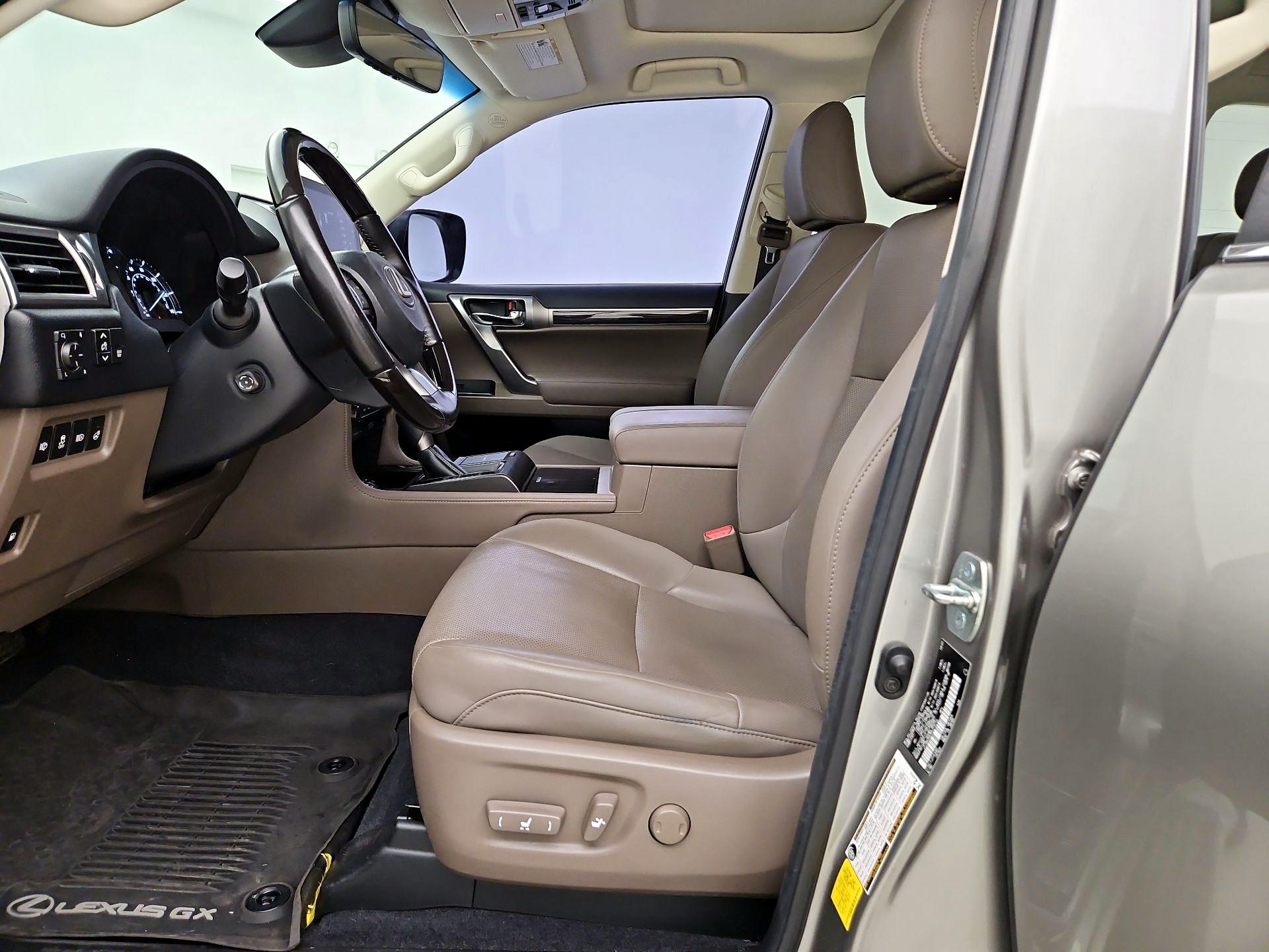 Thumbnail: 2022 Lexus GX - 11