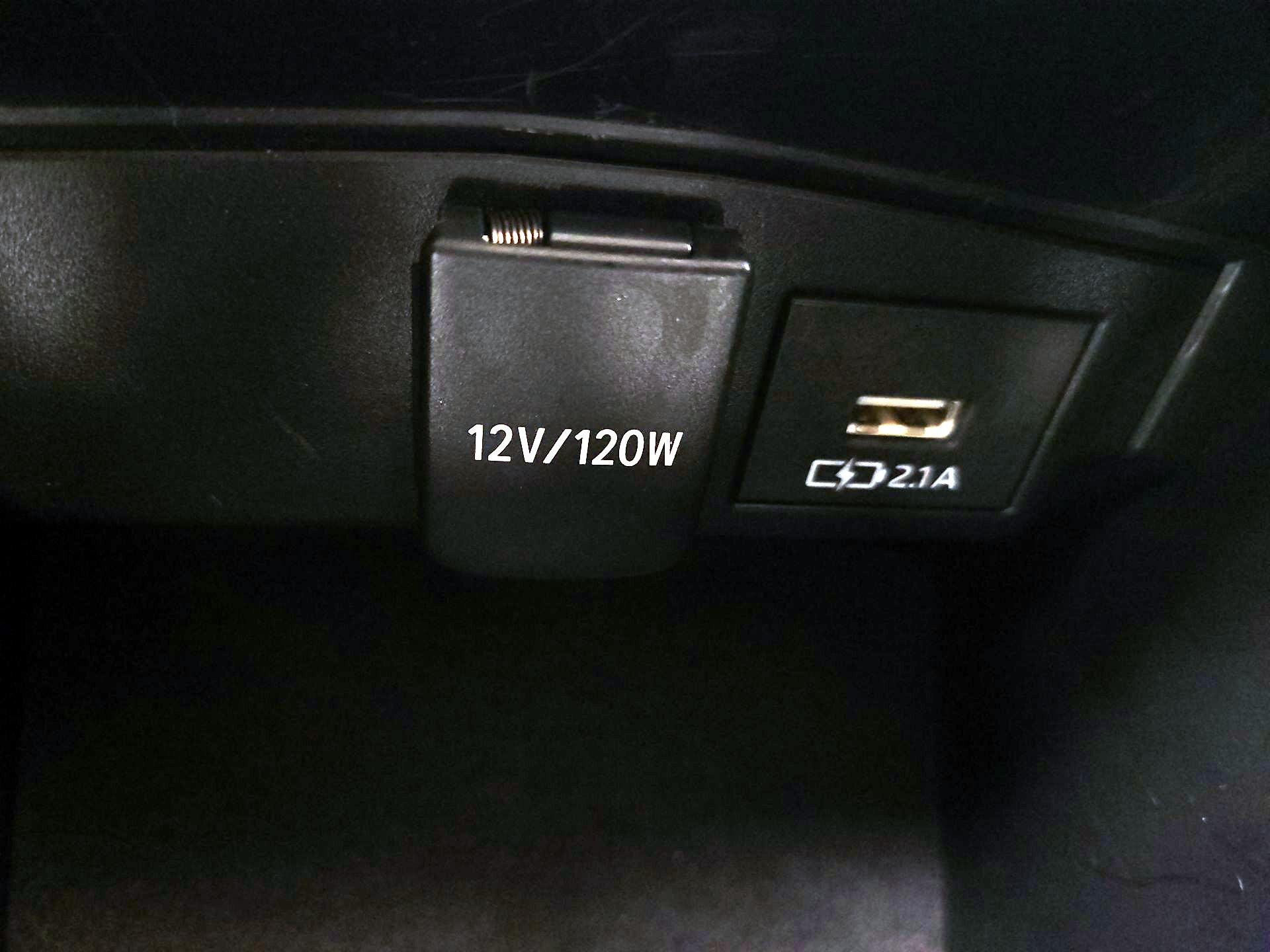 Thumbnail: 2020 Toyota Corolla - 18
