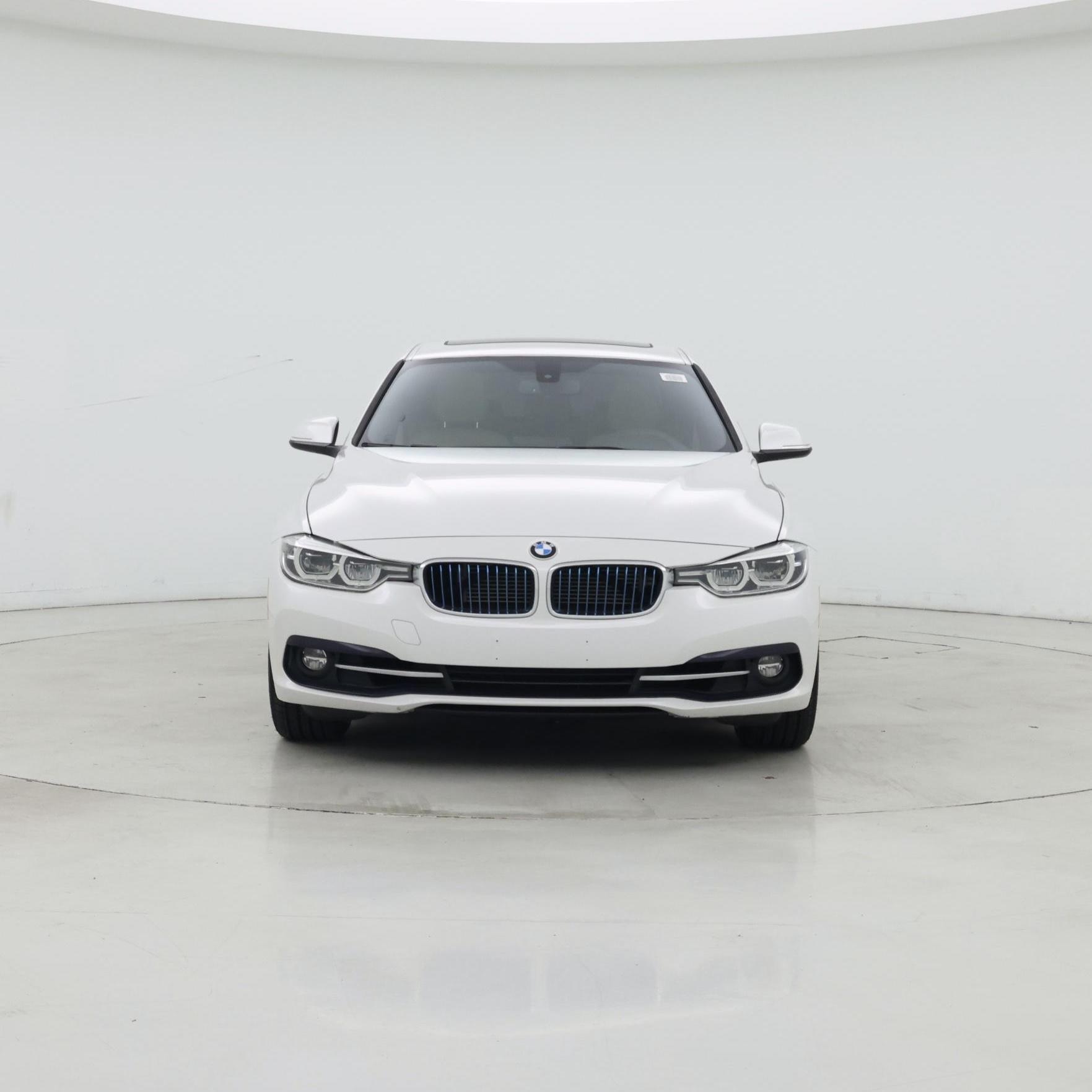 Thumbnail: 2018 BMW 3 Series - 5