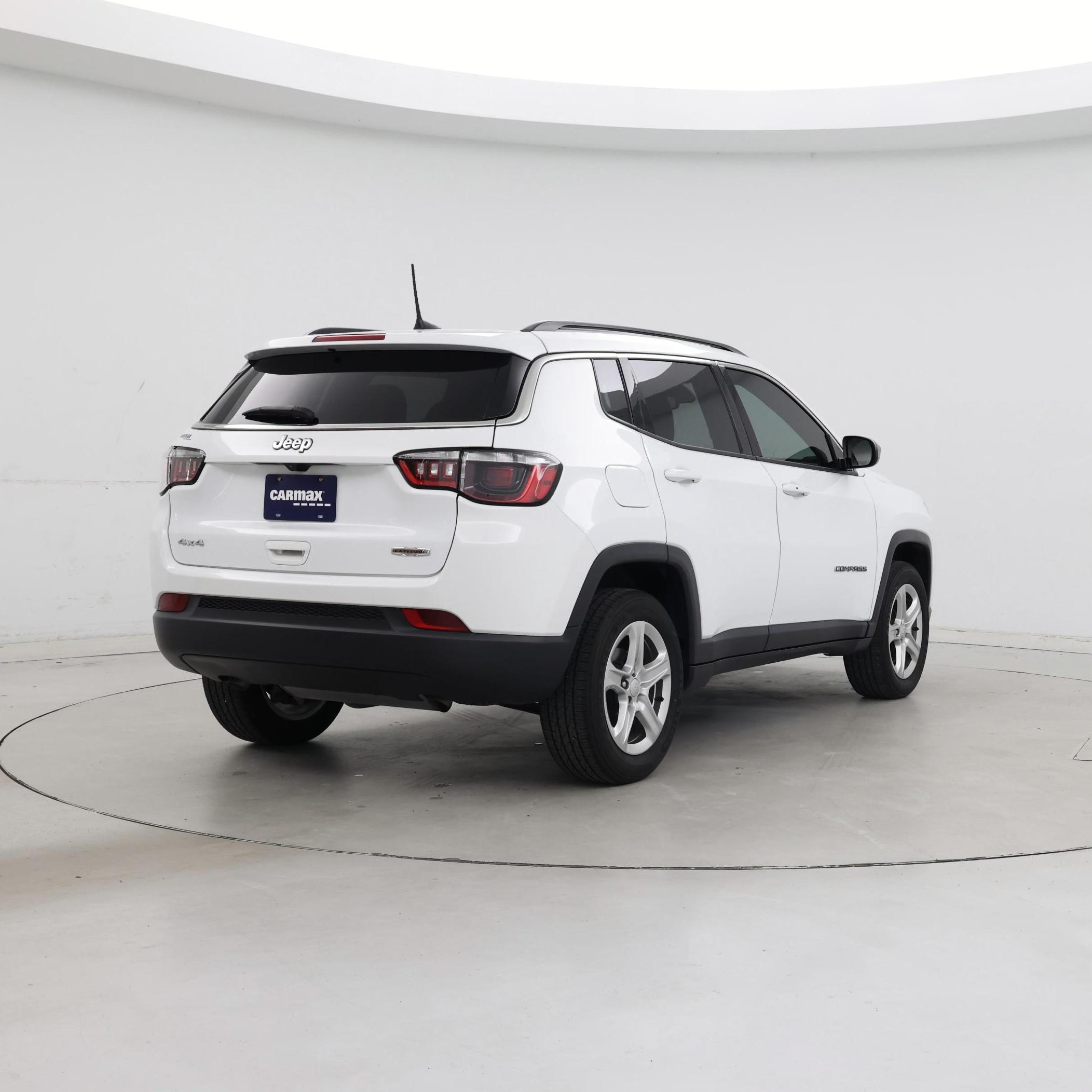 Thumbnail: 2023 Jeep Compass - 8