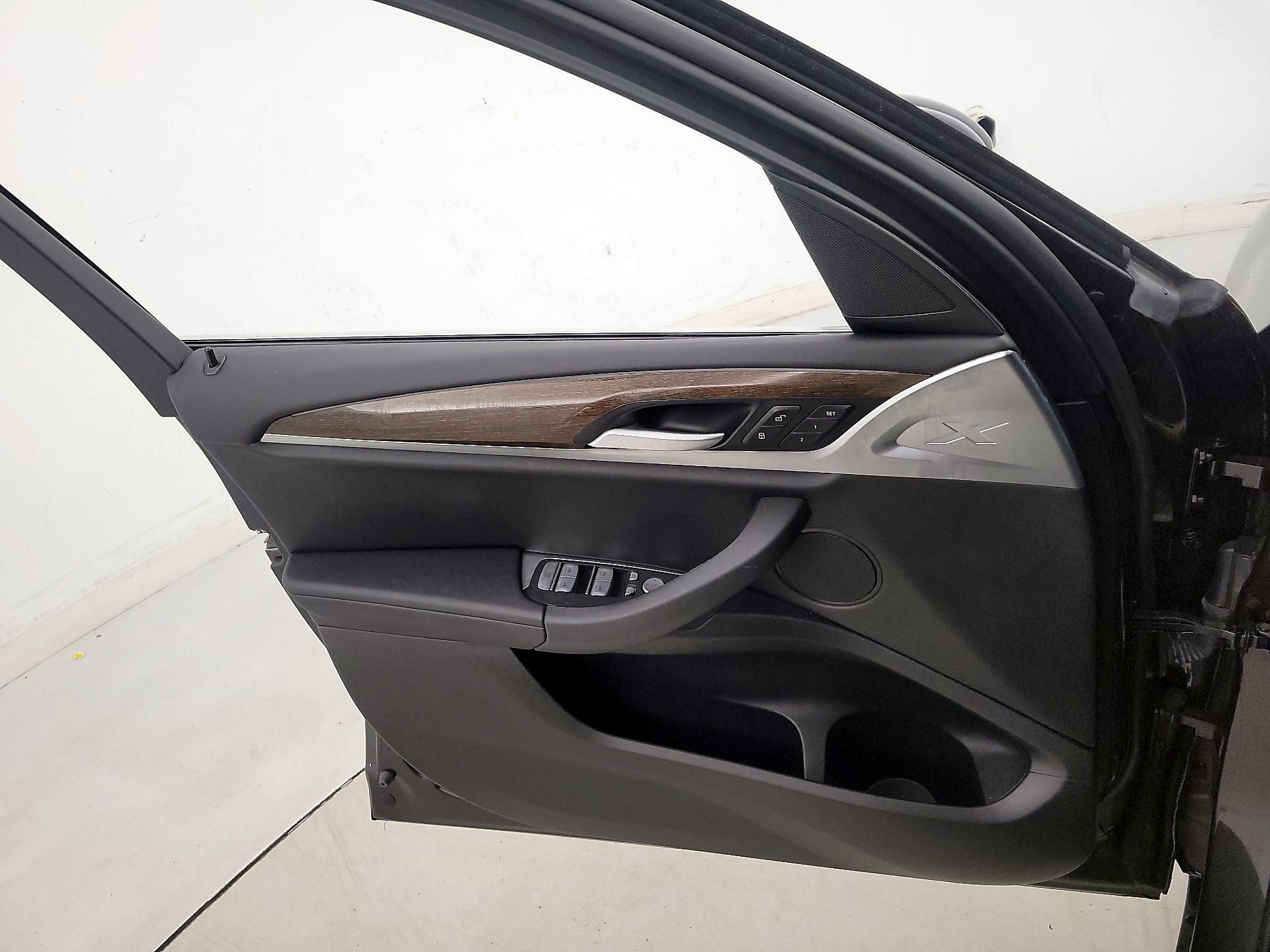 Thumbnail: 2022 BMW X3 - 12