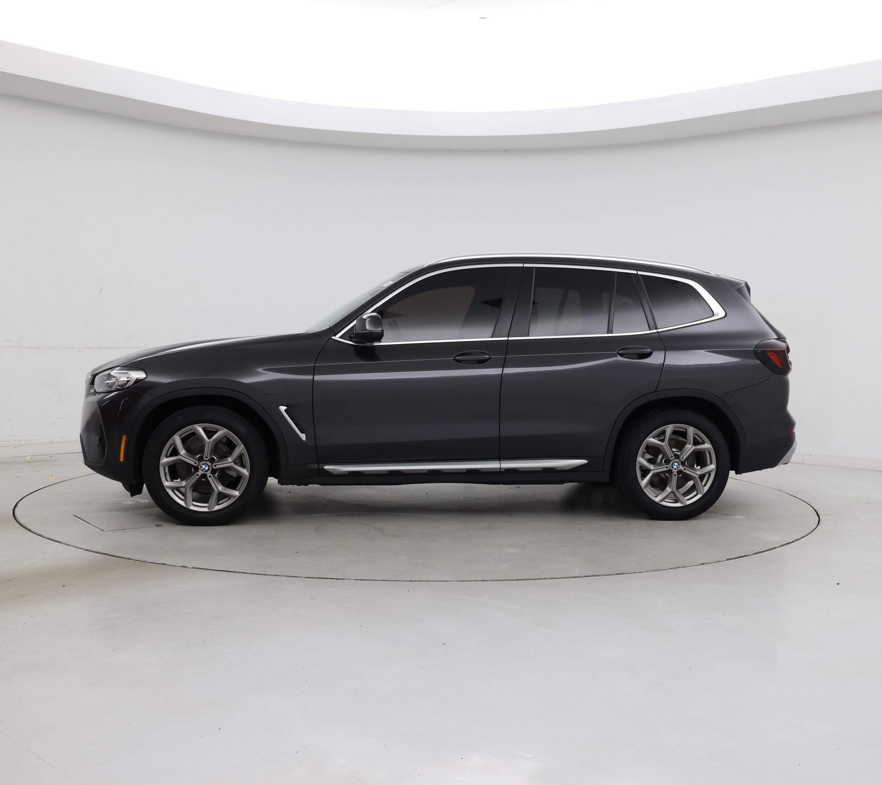 Thumbnail: 2022 BMW X3 - 3