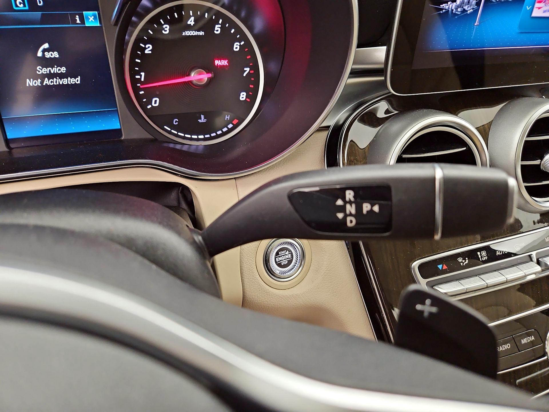 Thumbnail: 2019 Mercedes-Benz C-Class - 17