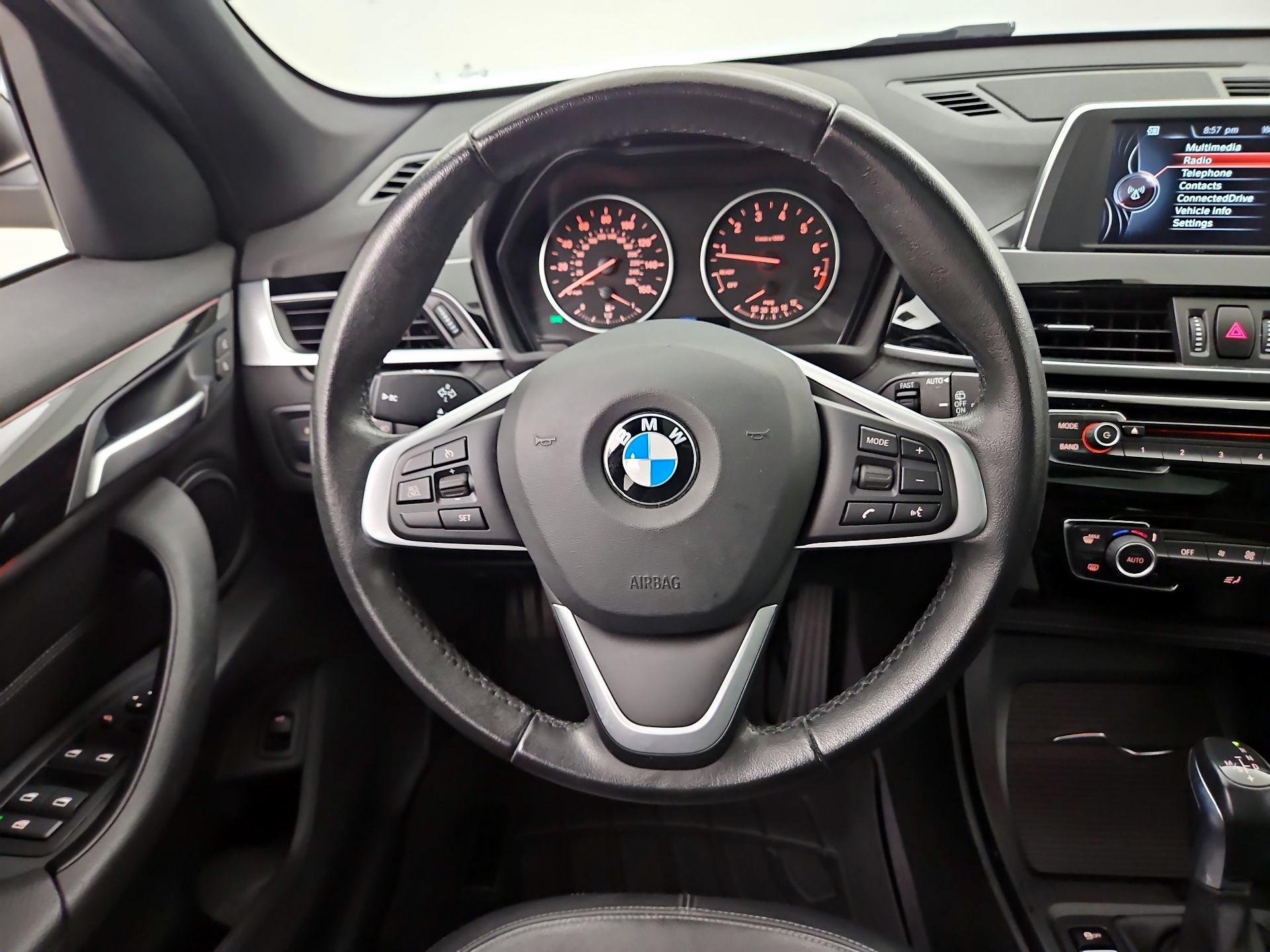 Thumbnail: 2017 BMW X1 - 10