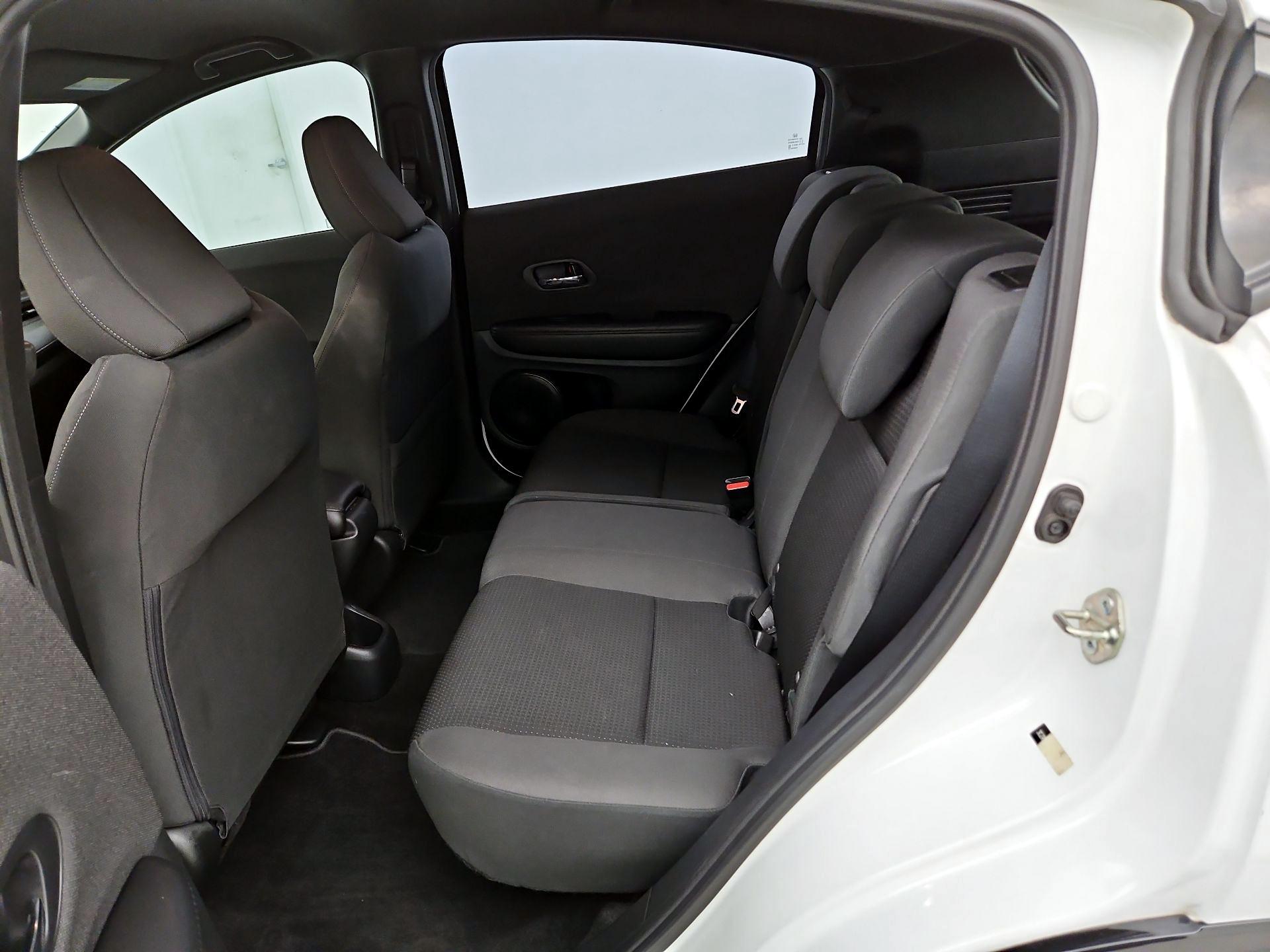Thumbnail: 2019 Honda HR-V - 18