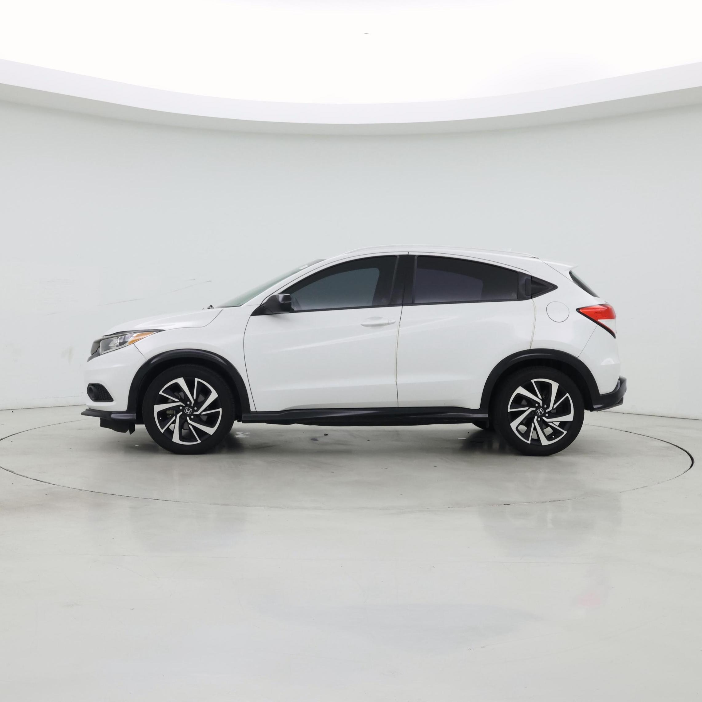 Thumbnail: 2019 Honda HR-V - 3
