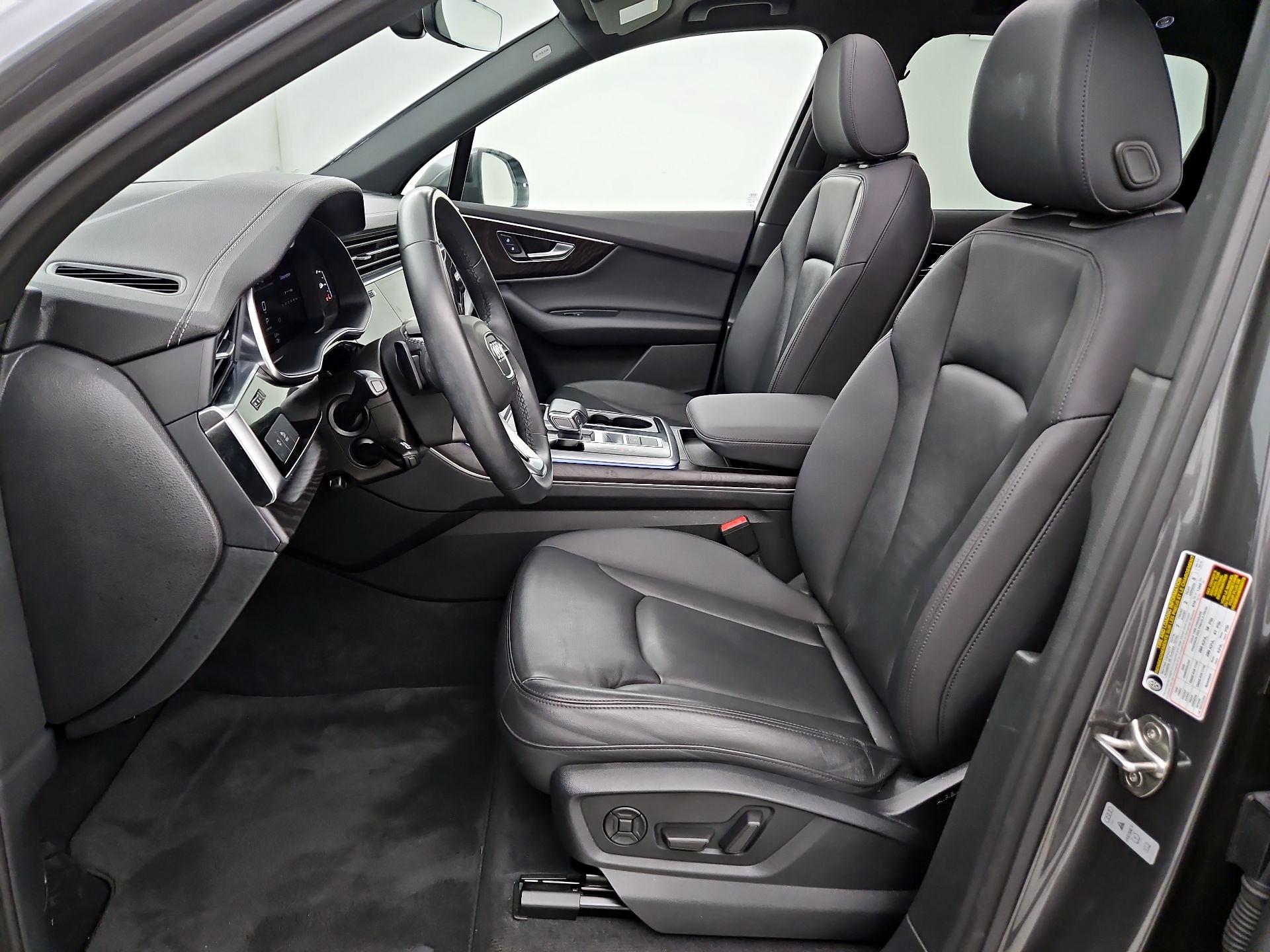 Thumbnail: 2023 Audi Q7 - 11