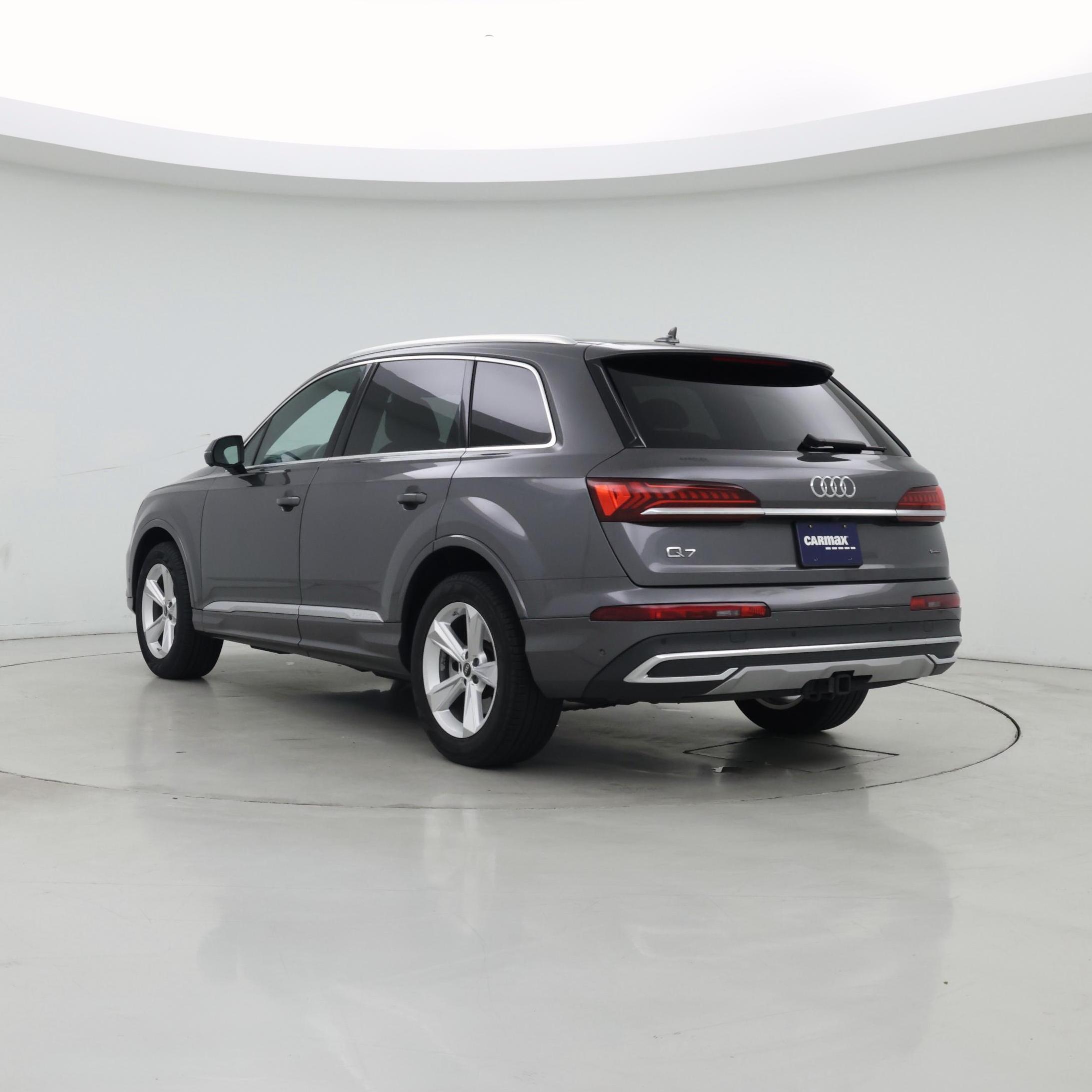 Thumbnail: 2023 Audi Q7 - 2
