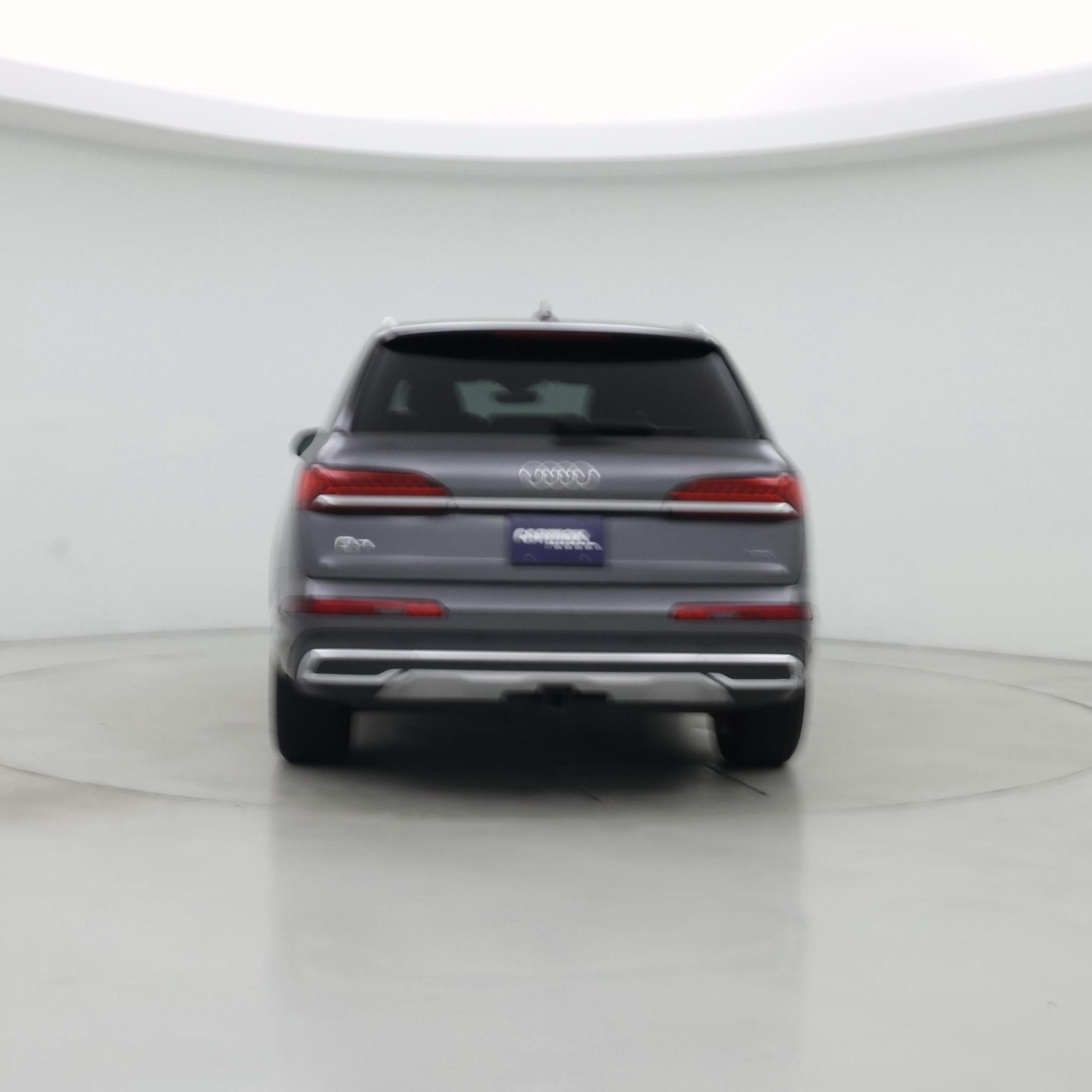 Thumbnail: 2023 Audi Q7 - 6