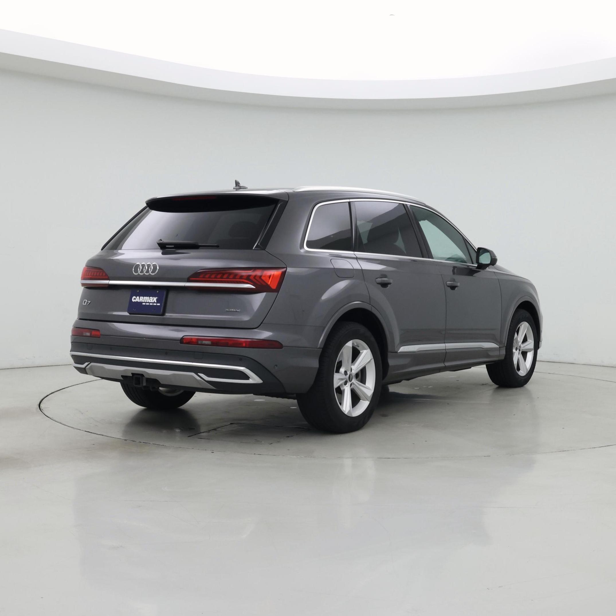 Thumbnail: 2023 Audi Q7 - 8