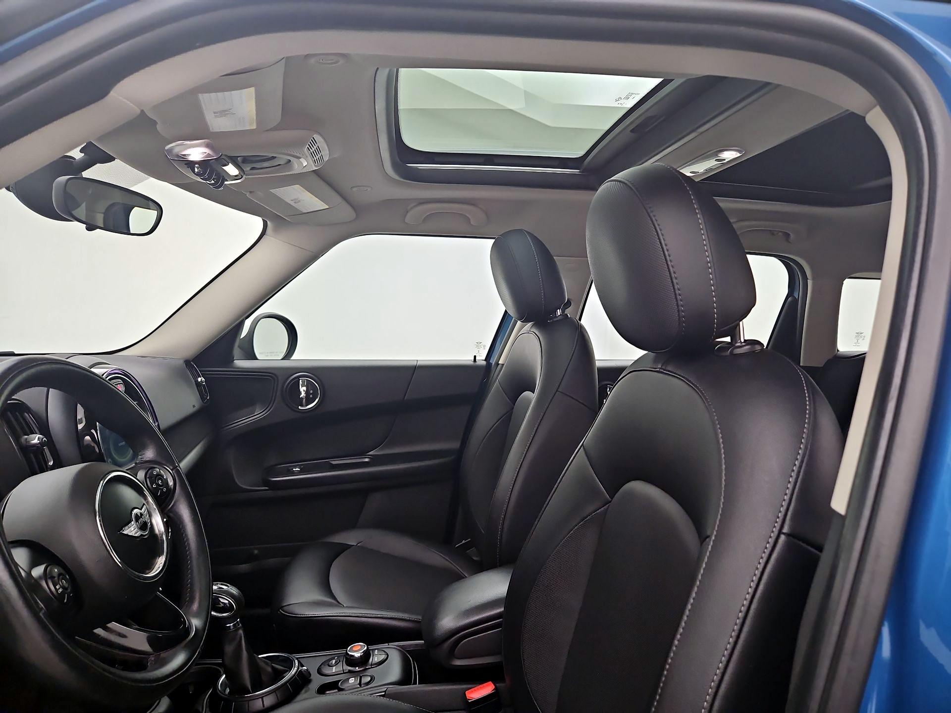 Thumbnail: 2017 MINI Cooper Countryman - 19