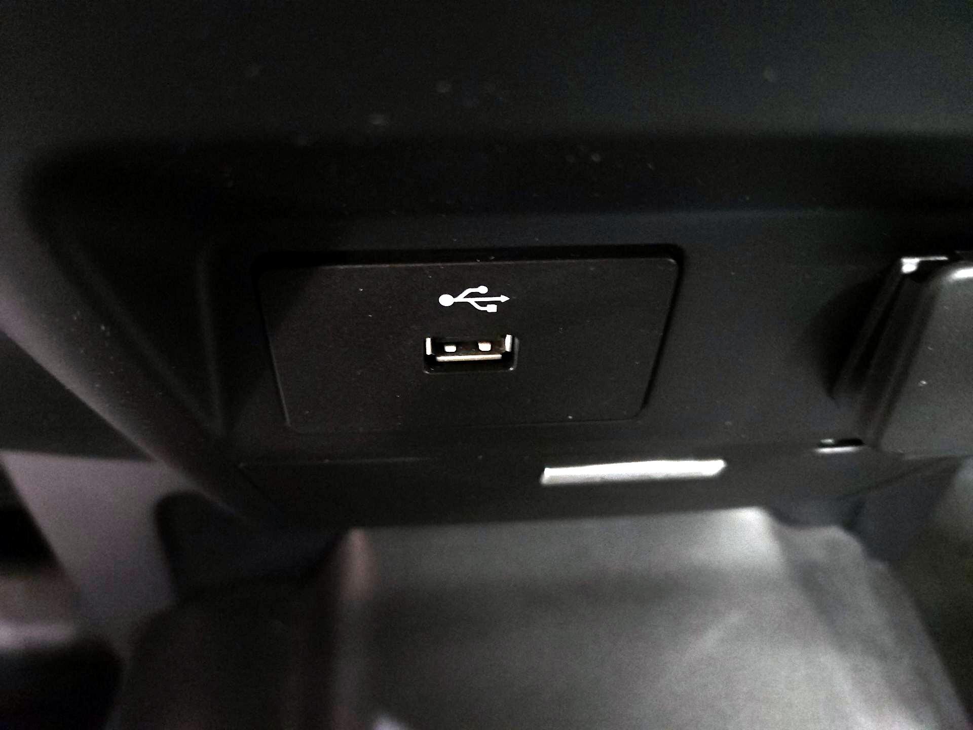 Thumbnail: 2016 Ford F-150 - 18