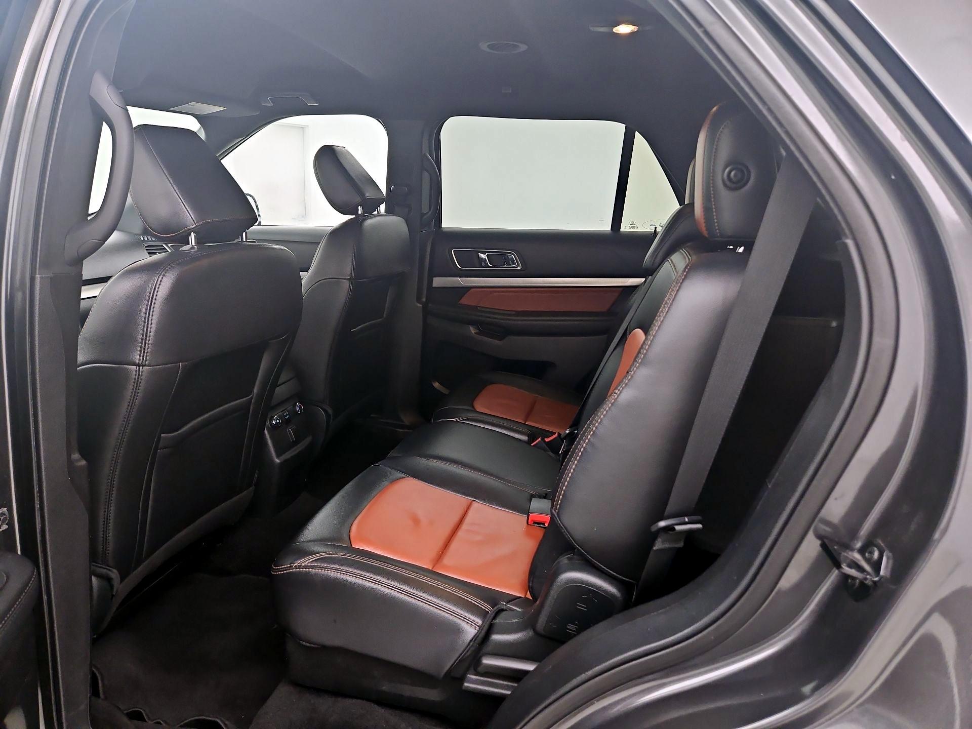 Thumbnail: 2019 Ford Explorer - 20