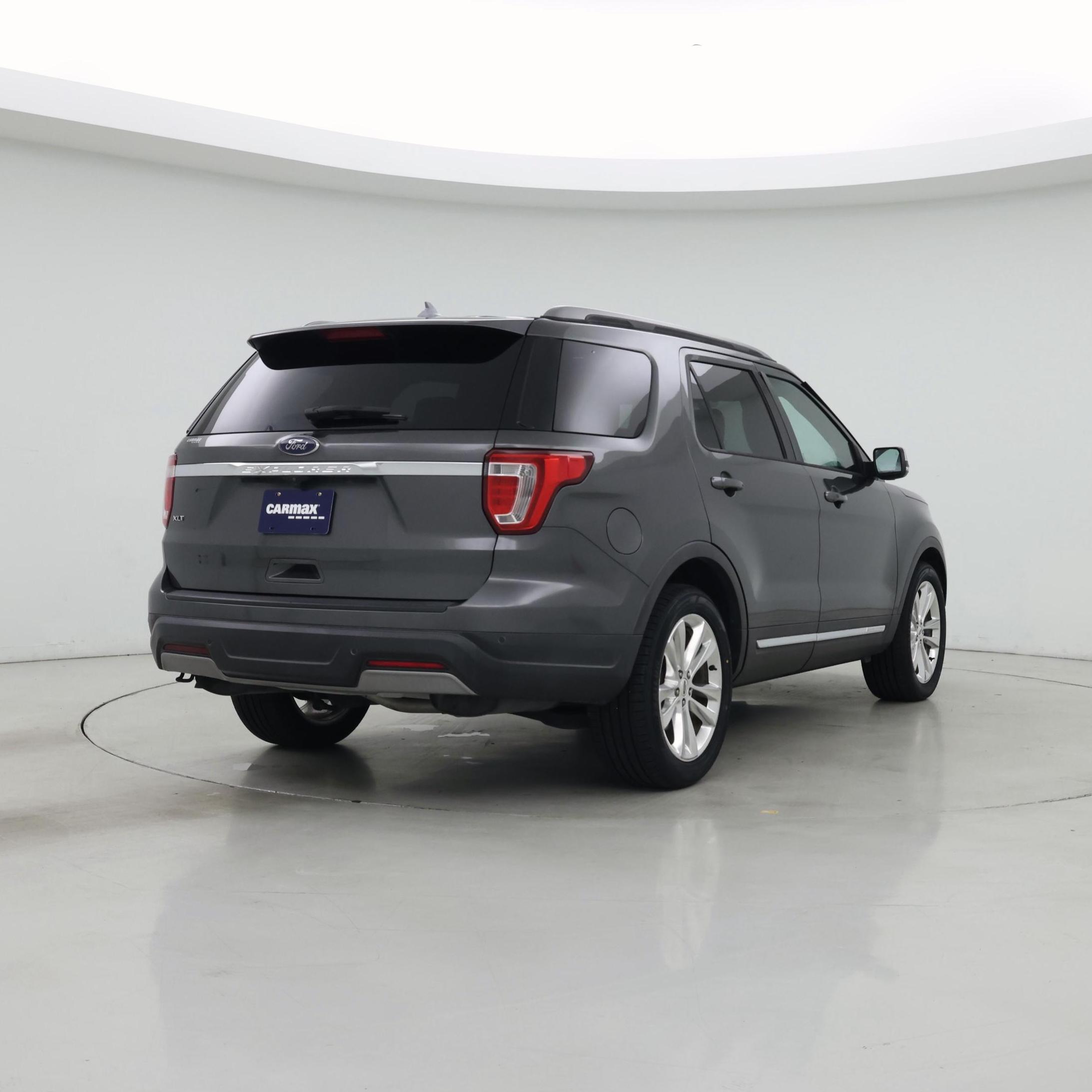 Thumbnail: 2019 Ford Explorer - 8