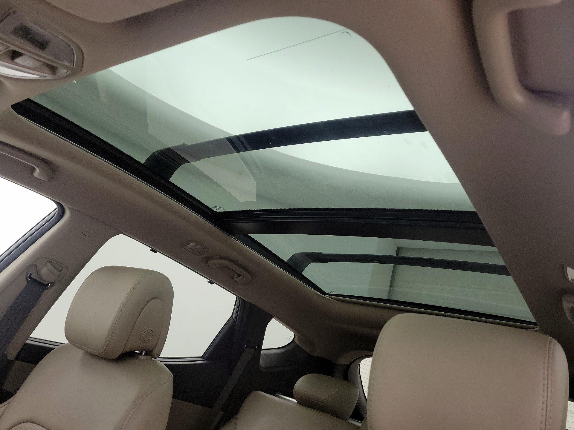 Thumbnail: 2018 Hyundai Santa Fe - 20