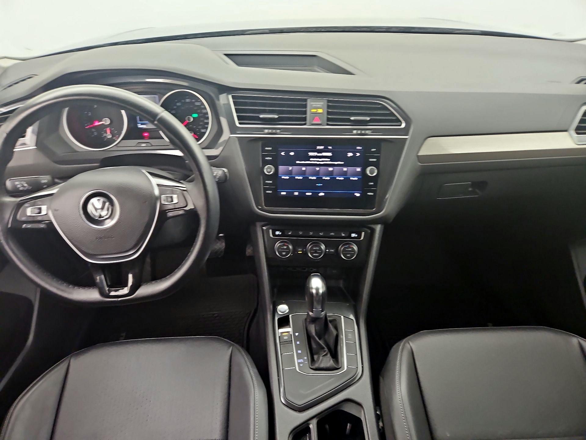 Thumbnail: 2019 Volkswagen Tiguan - 9