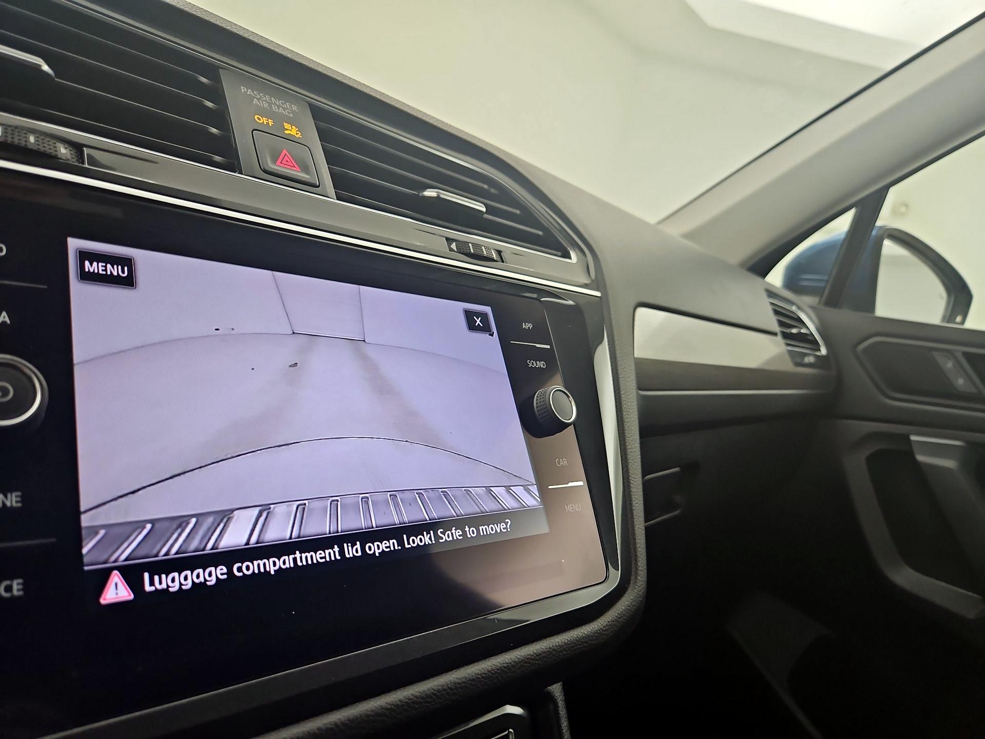 Thumbnail: 2019 Volkswagen Tiguan - 14