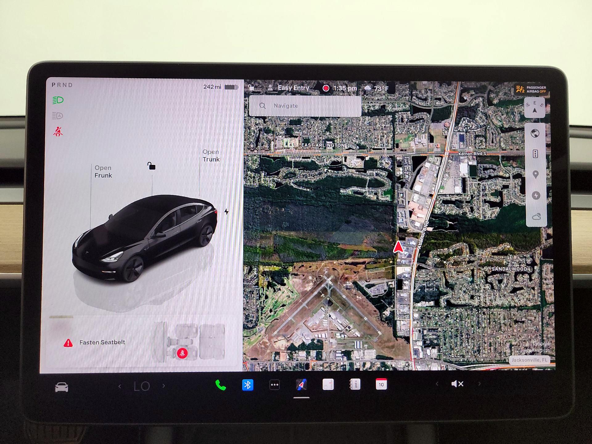 Thumbnail: 2022 Tesla Model 3 - 13