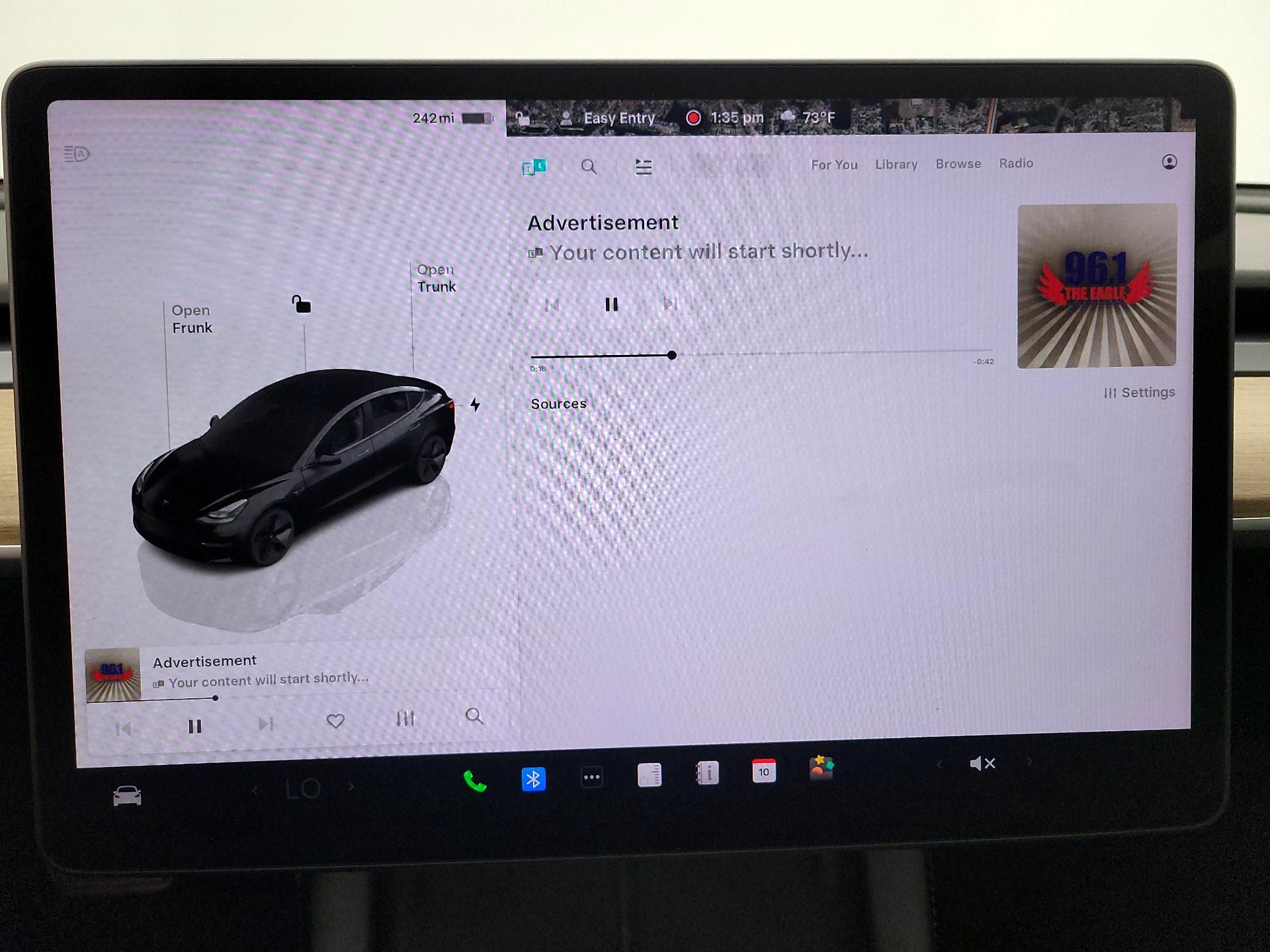 Thumbnail: 2022 Tesla Model 3 - 15