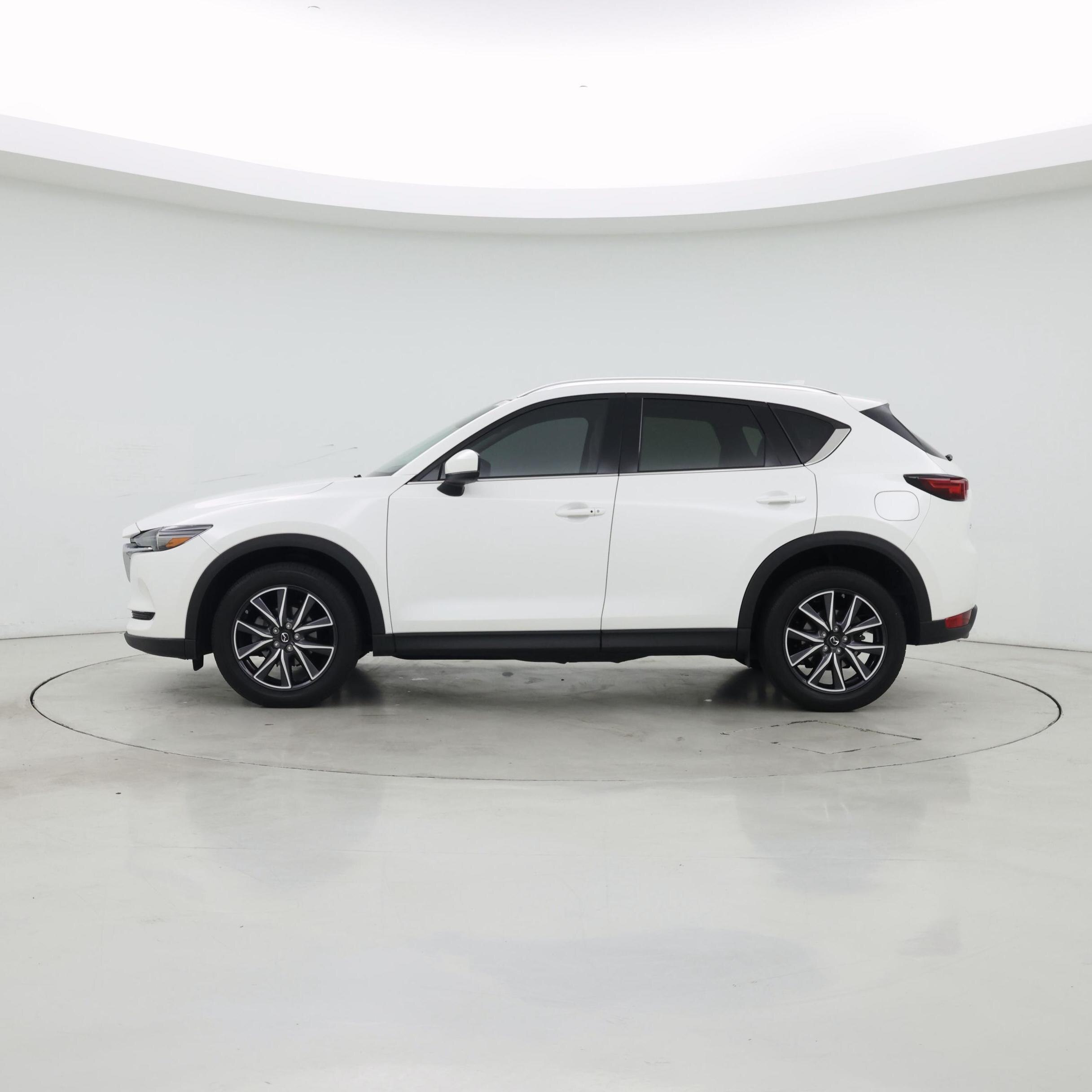 Thumbnail: 2018 Mazda CX-5 - 3