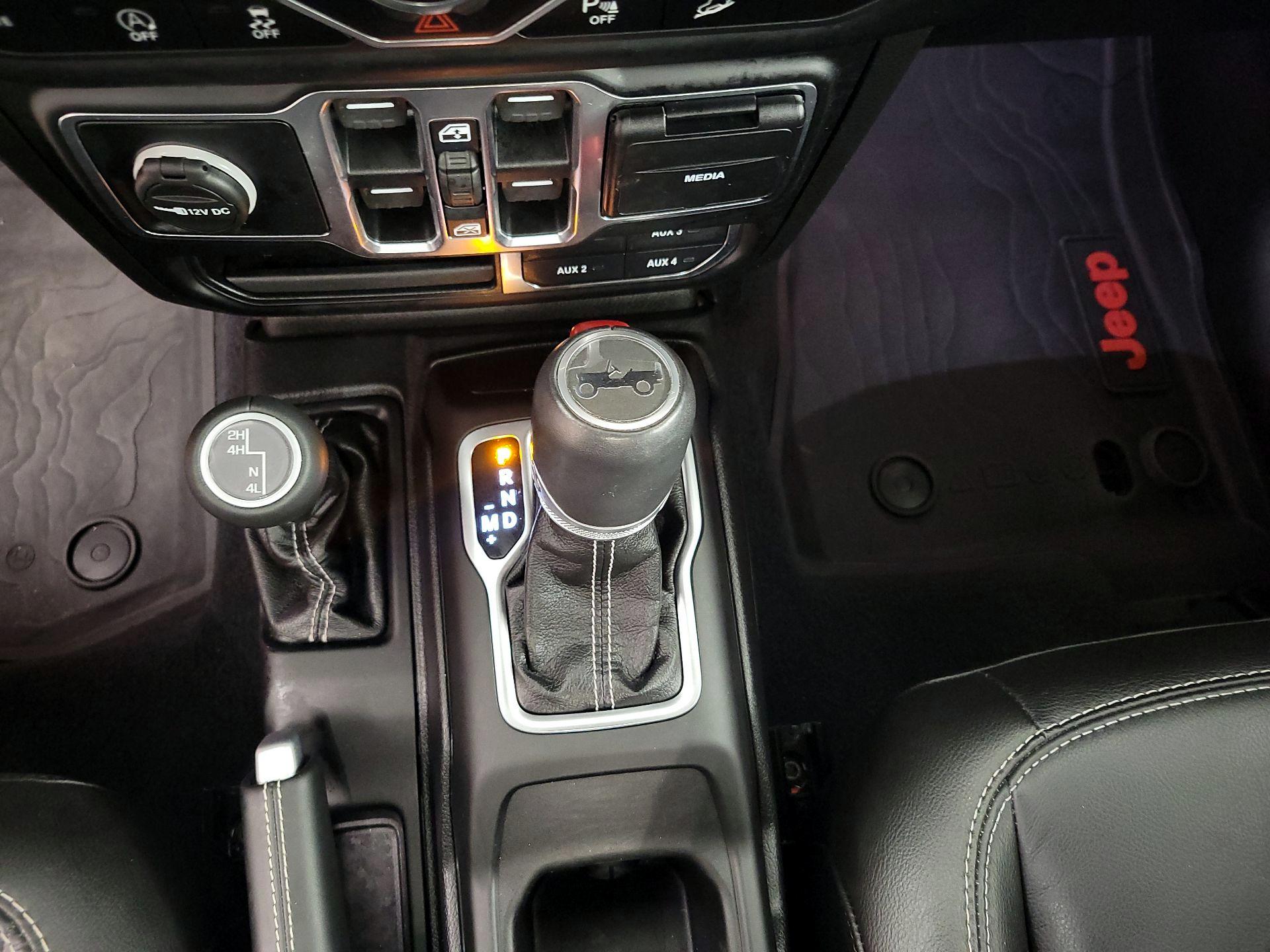 Thumbnail: 2020 Jeep Wrangler - 17