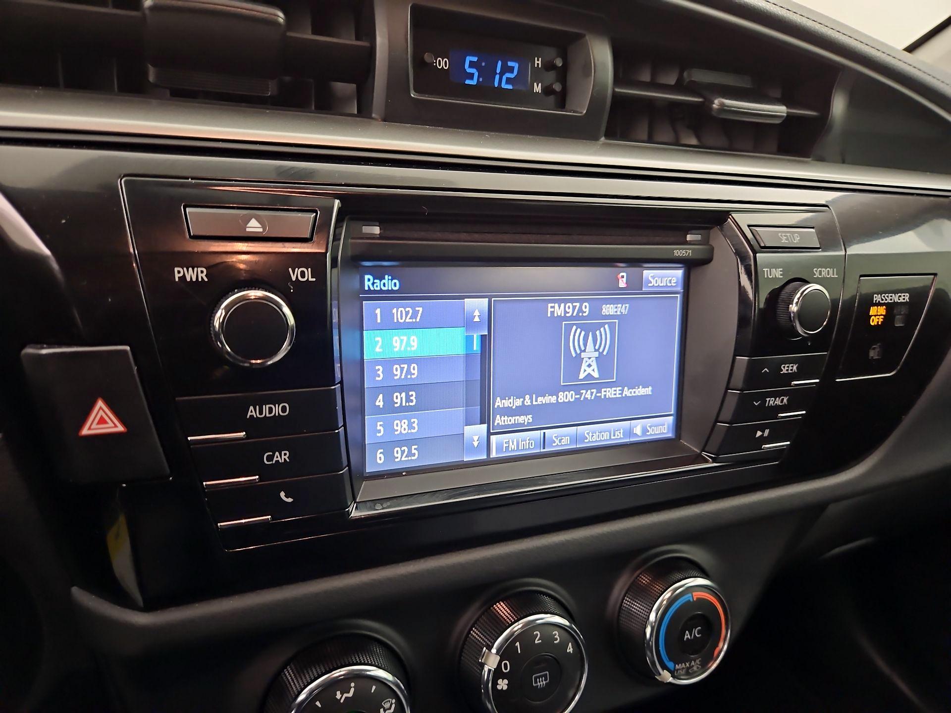 Thumbnail: 2016 Toyota Corolla - 14