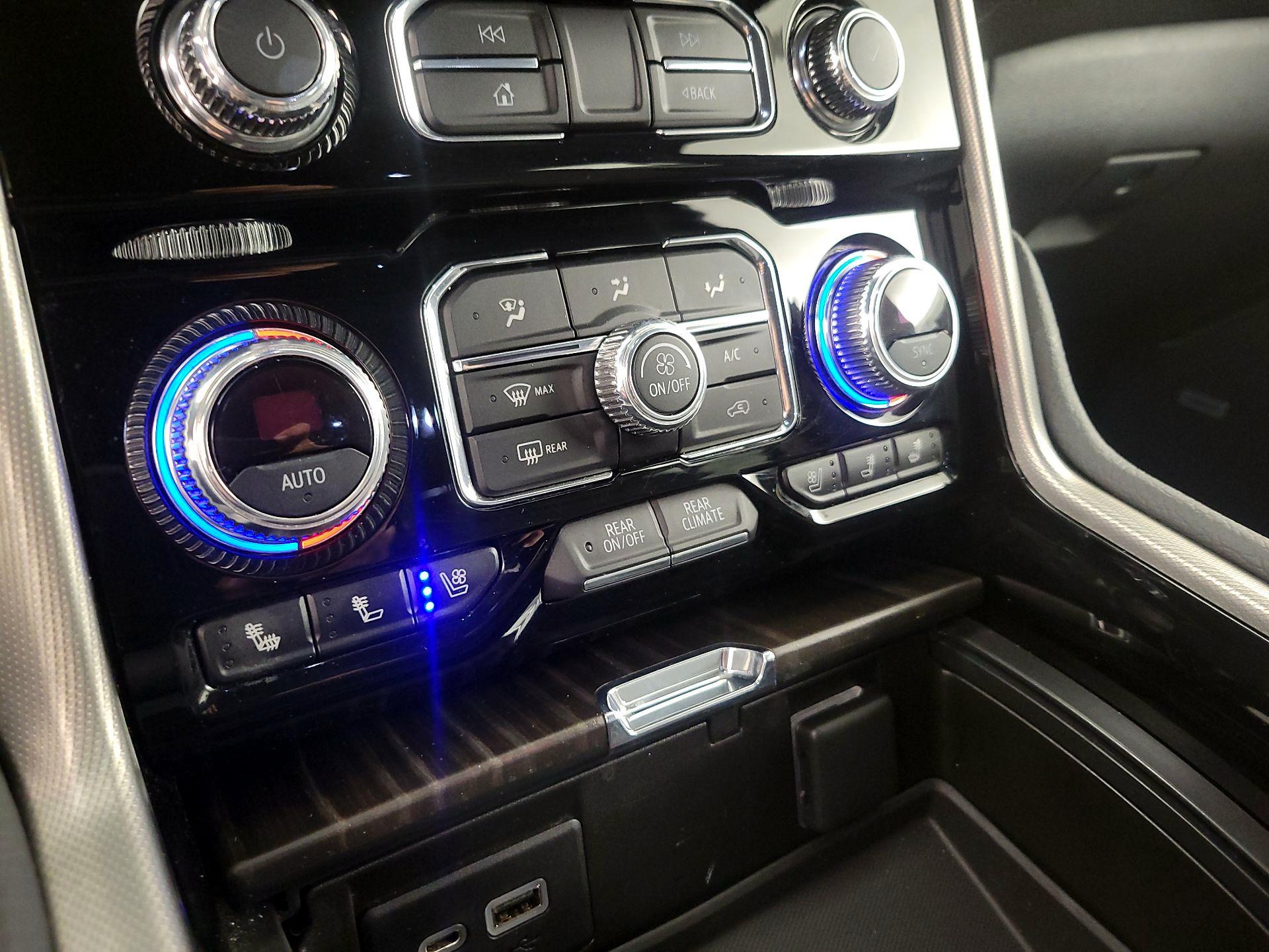 Thumbnail: 2021 GMC Yukon - 17