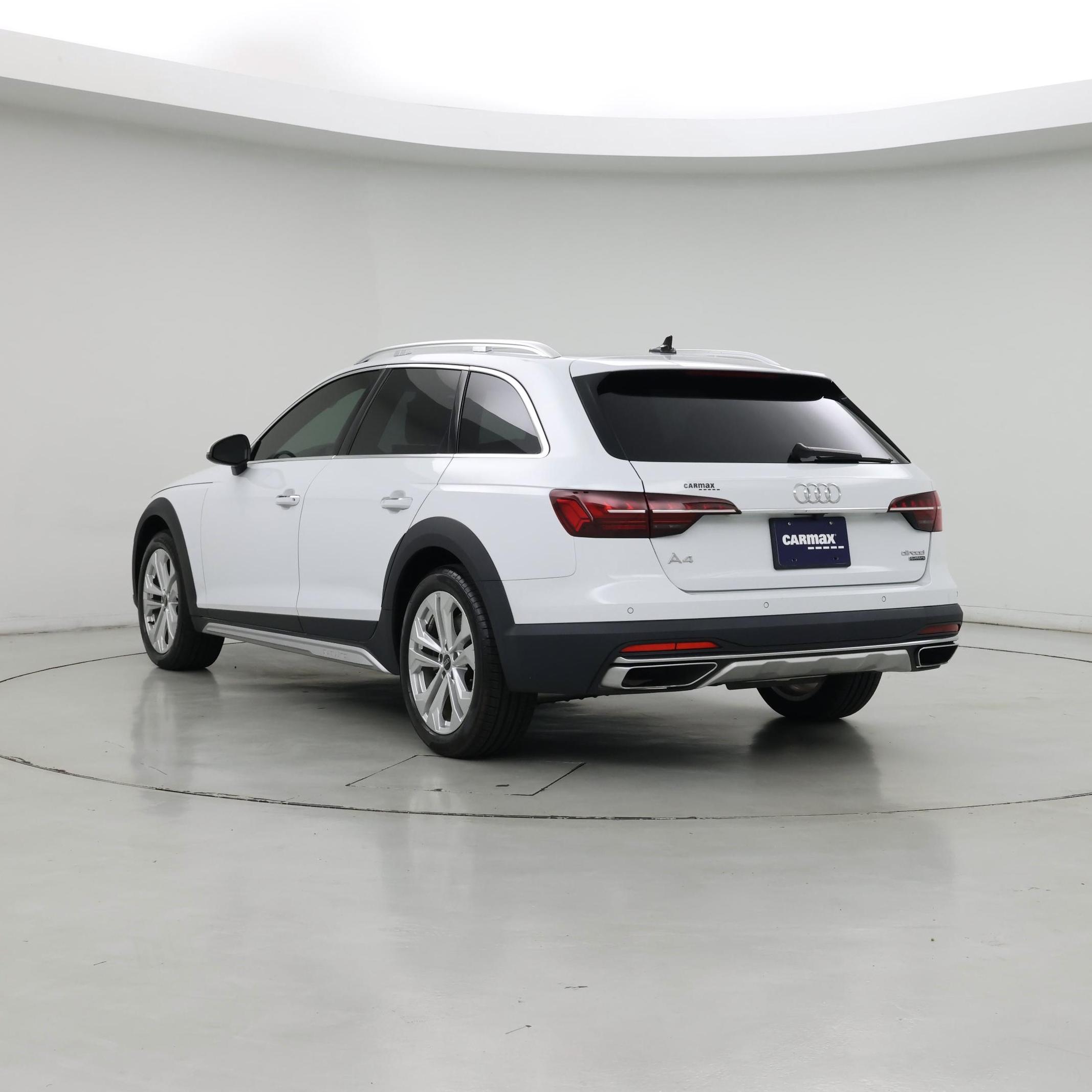 Thumbnail: 2023 Audi A4 - 2