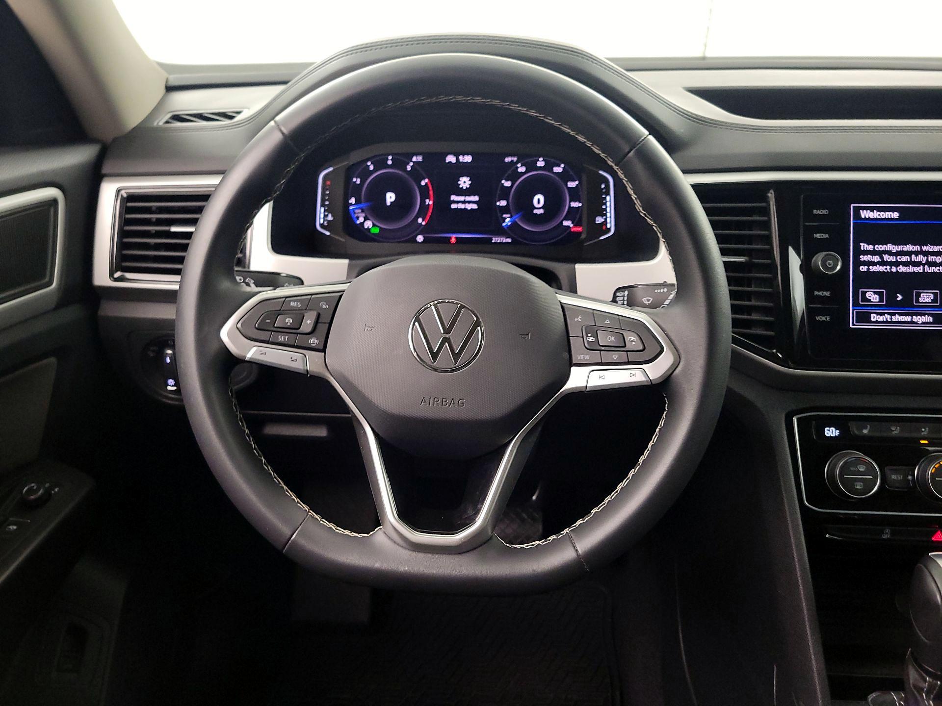 Thumbnail: 2023 Volkswagen Atlas - 10