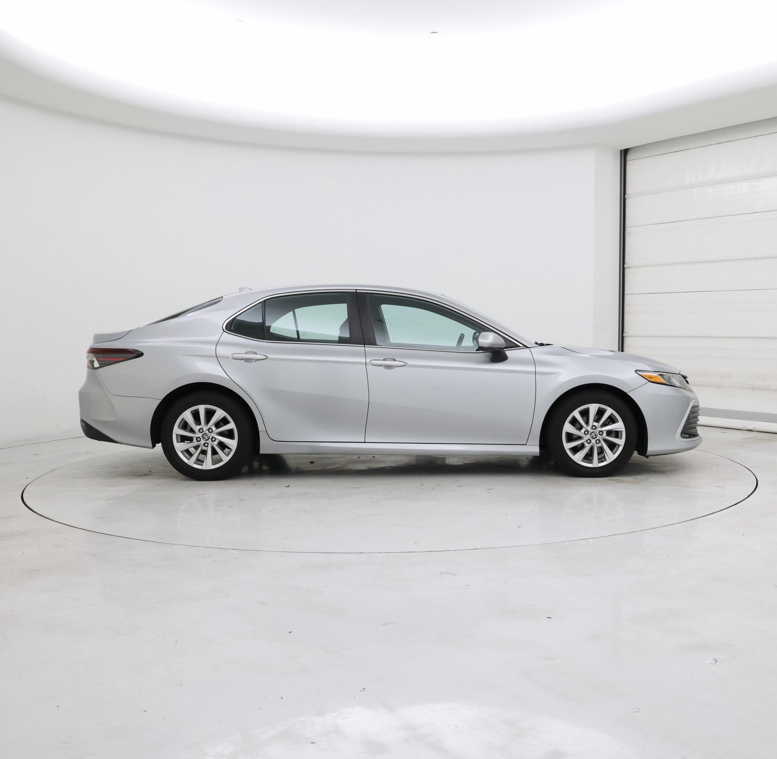 Thumbnail: 2021 Toyota Camry - 7