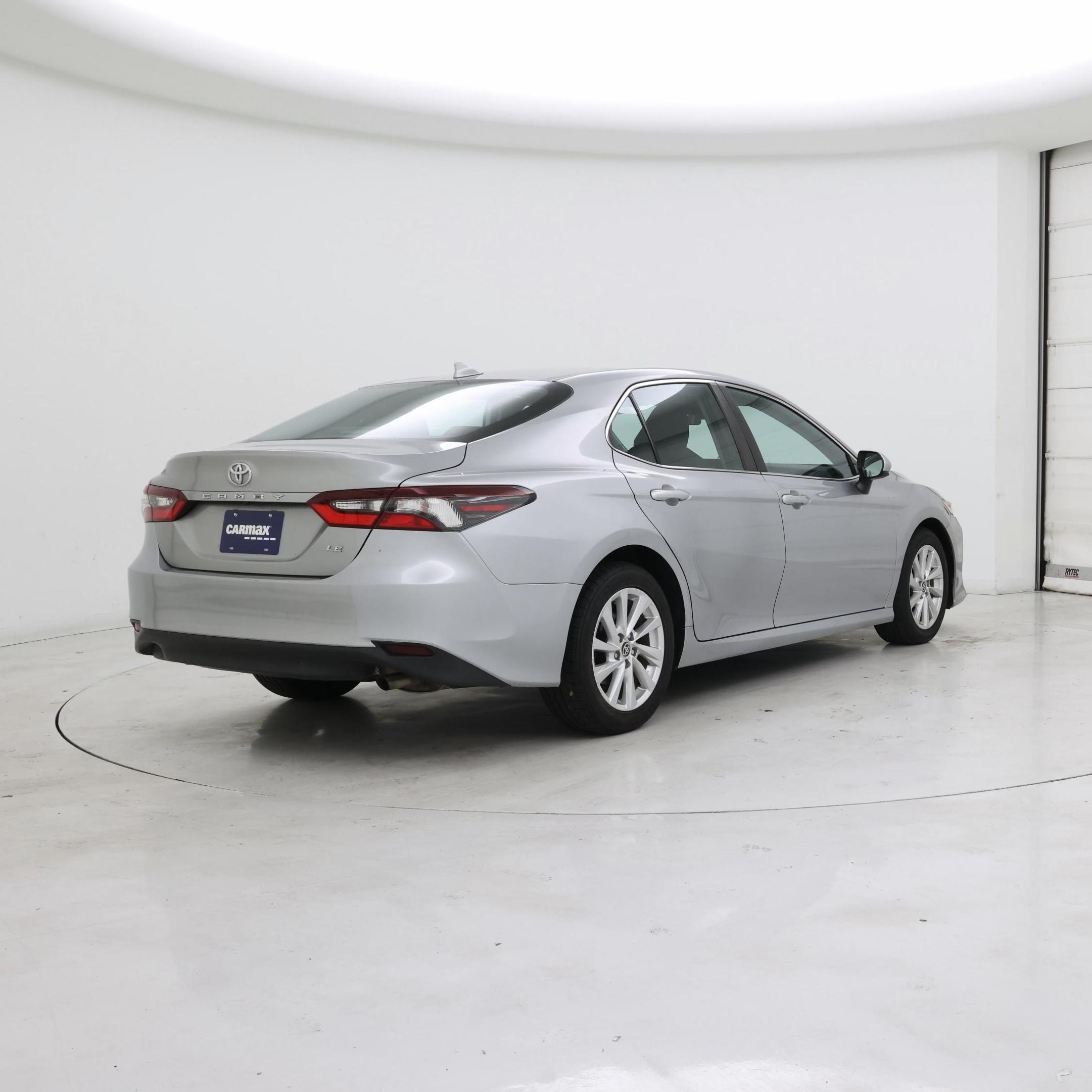 Thumbnail: 2021 Toyota Camry - 8