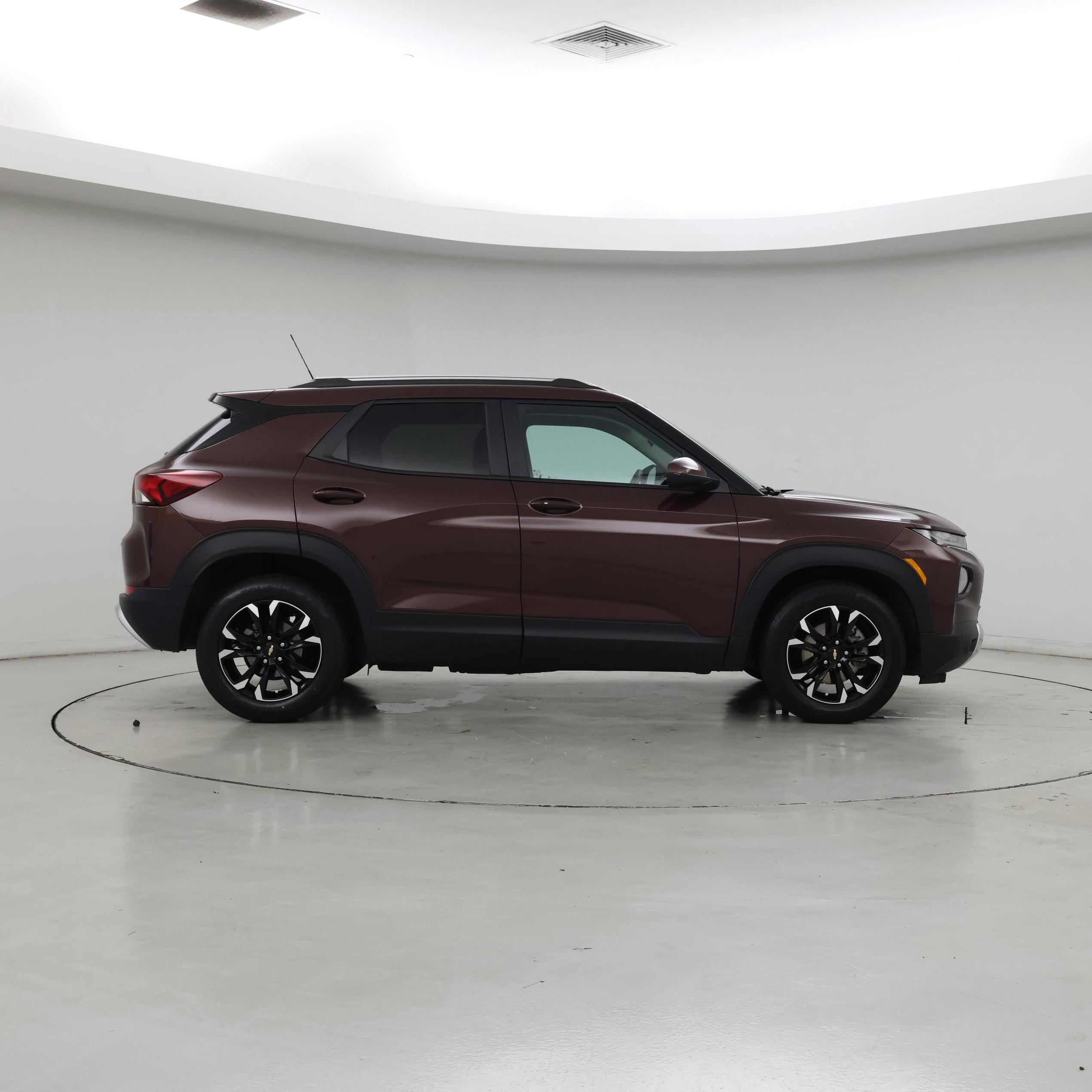Thumbnail: 2023 Chevrolet TrailBlazer - 7