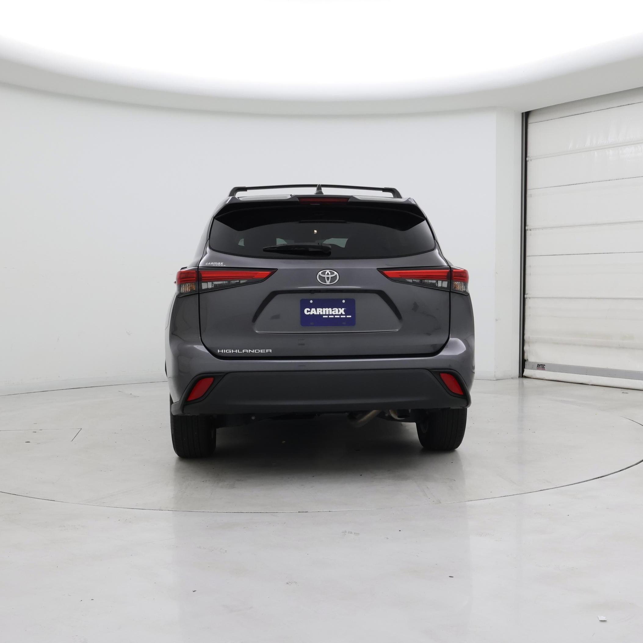 Thumbnail: 2023 Toyota Highlander - 6