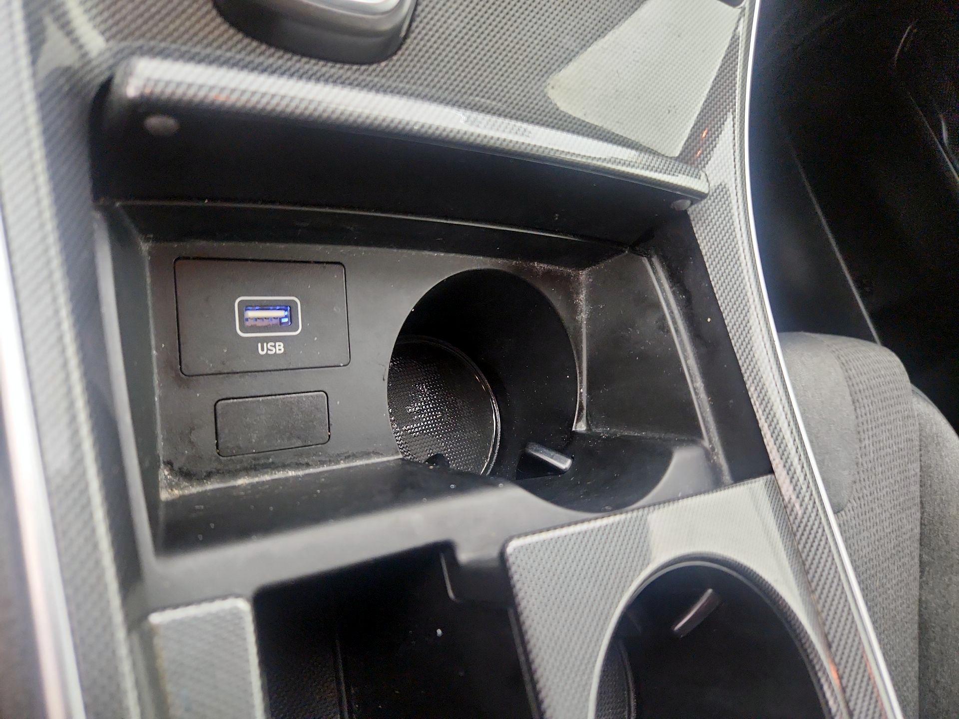 Thumbnail: 2021 Hyundai Santa Fe - 18