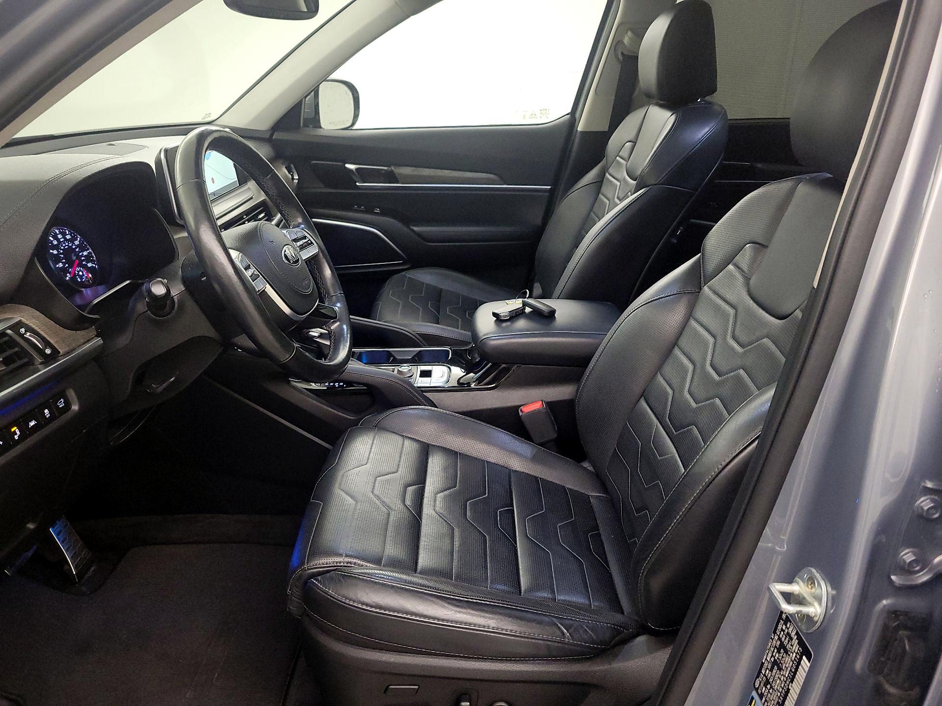 Thumbnail: 2020 Kia Telluride - 11
