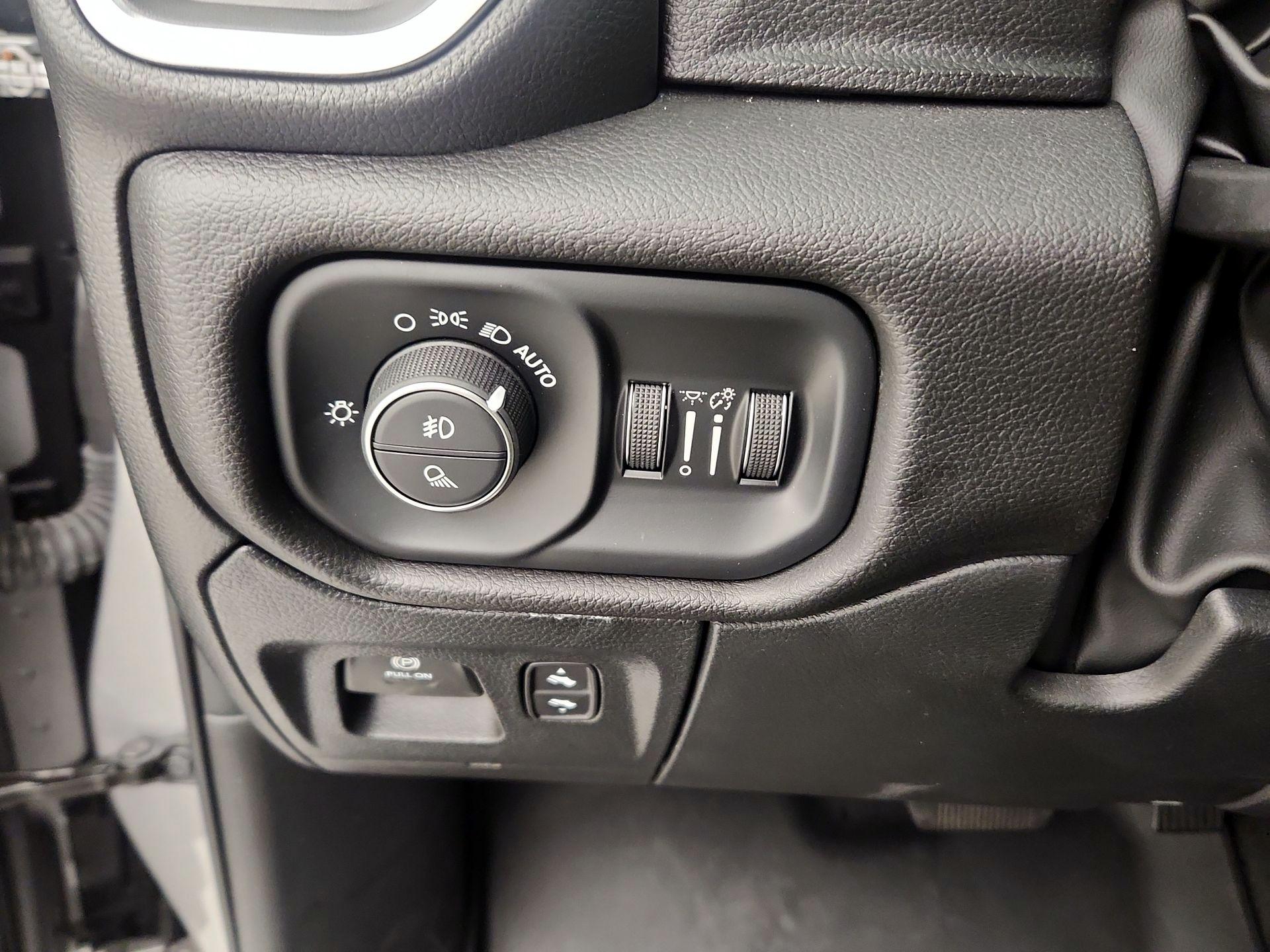 Thumbnail: 2024 RAM 1500 - 13