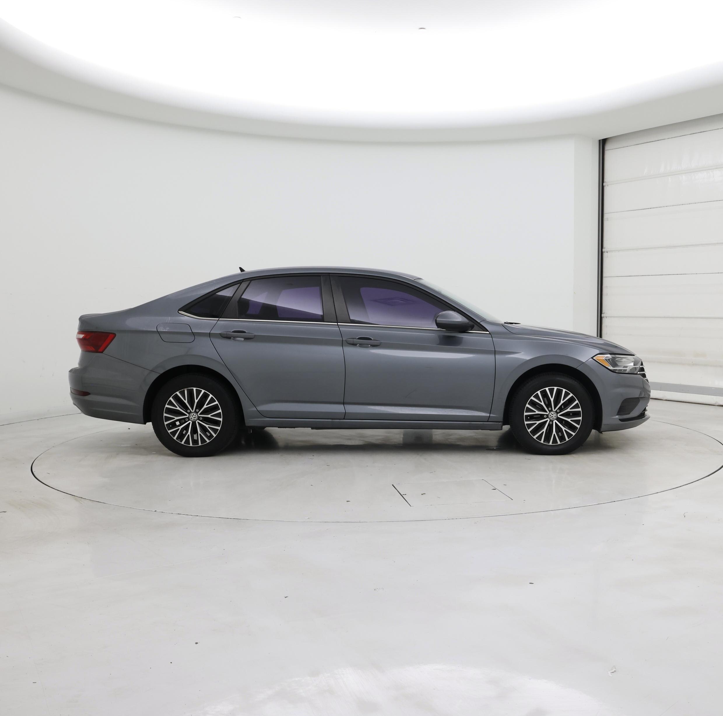 Thumbnail: 2021 Volkswagen Jetta - 7