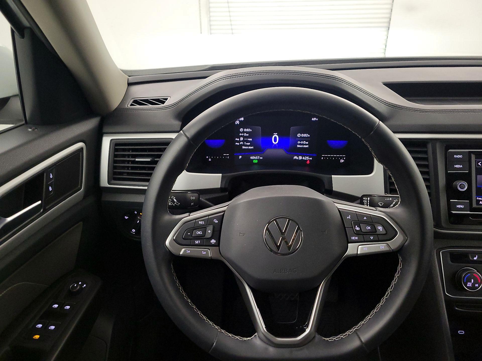 Thumbnail: 2022 Volkswagen Atlas - 10