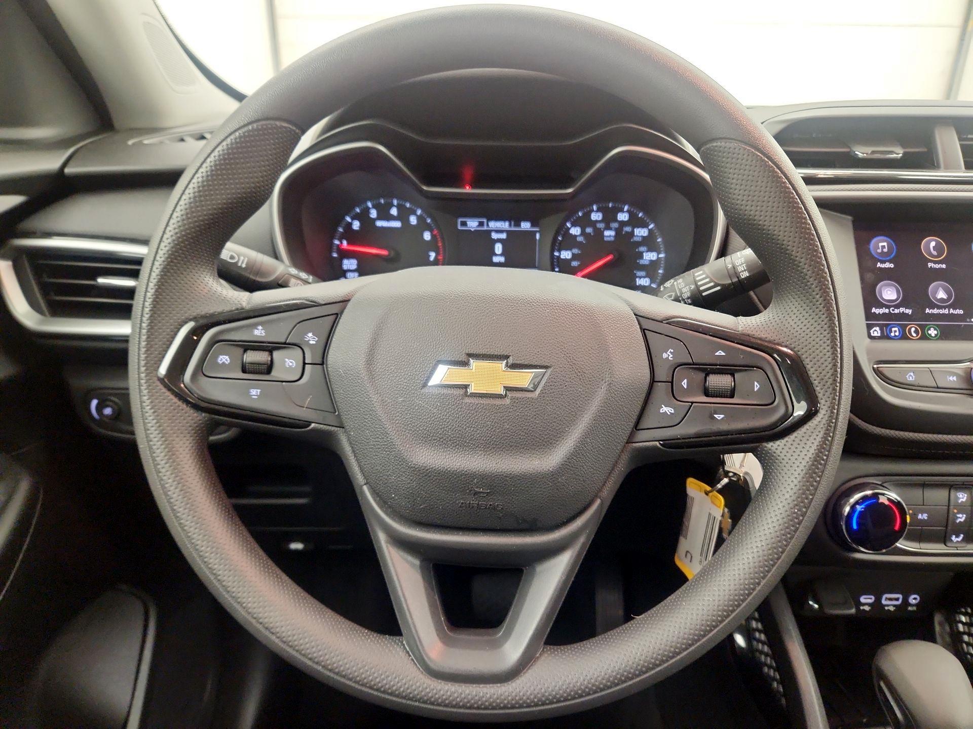 Thumbnail: 2022 Chevrolet TrailBlazer - 10