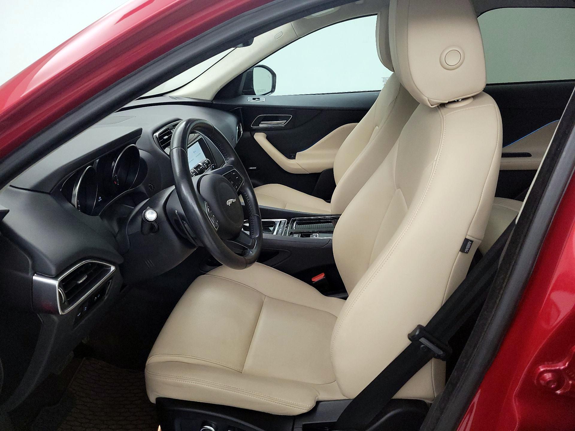 Thumbnail: 2020 Jaguar F-Pace - 11