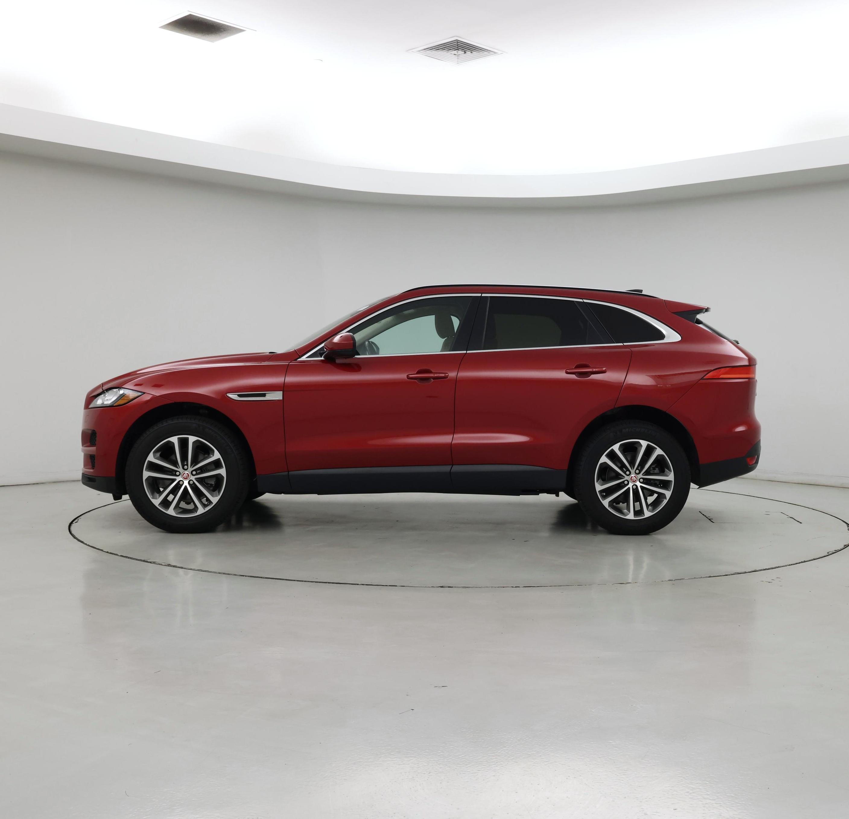 Thumbnail: 2020 Jaguar F-Pace - 3